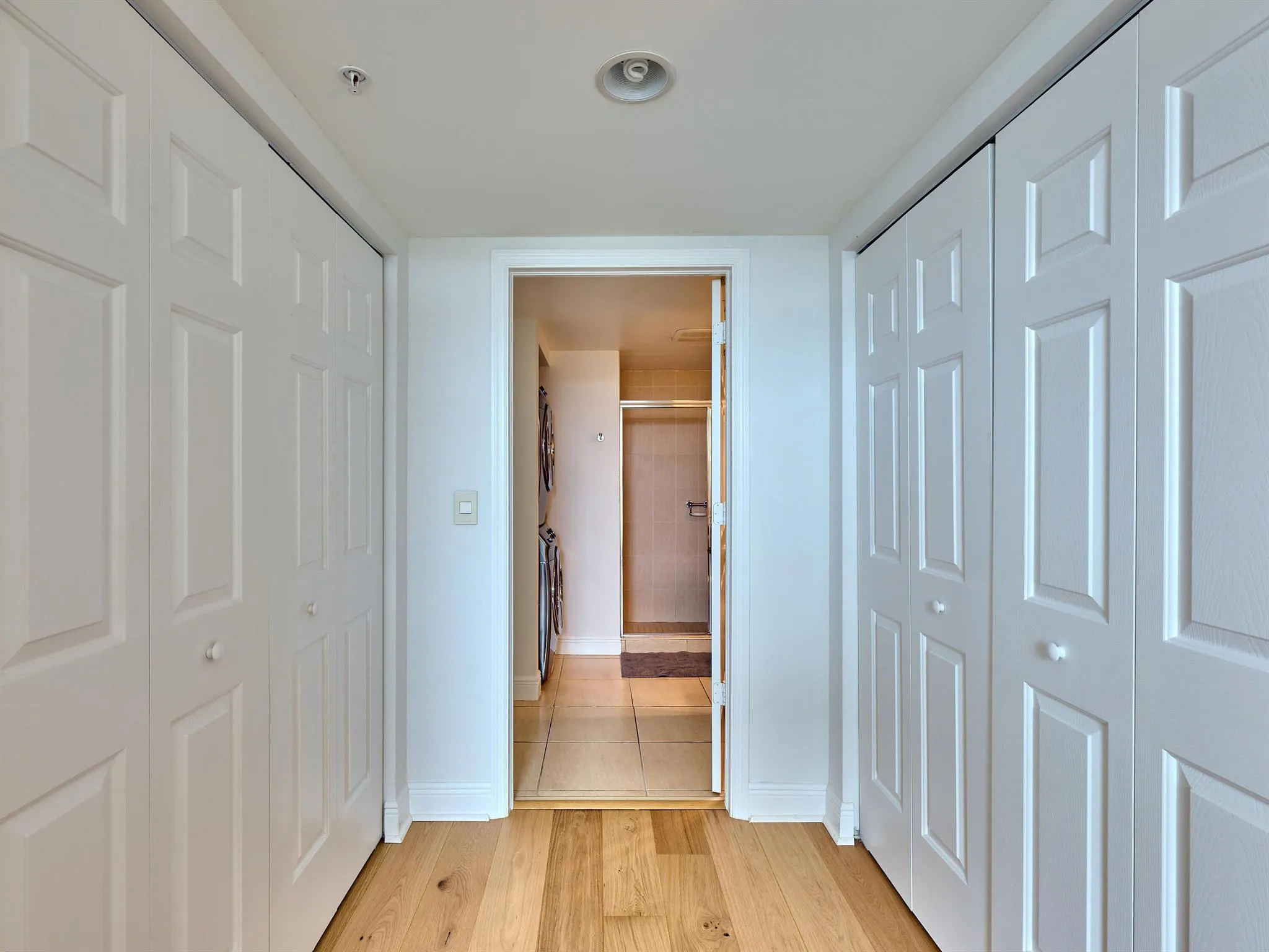 610 Clematis Street, #522