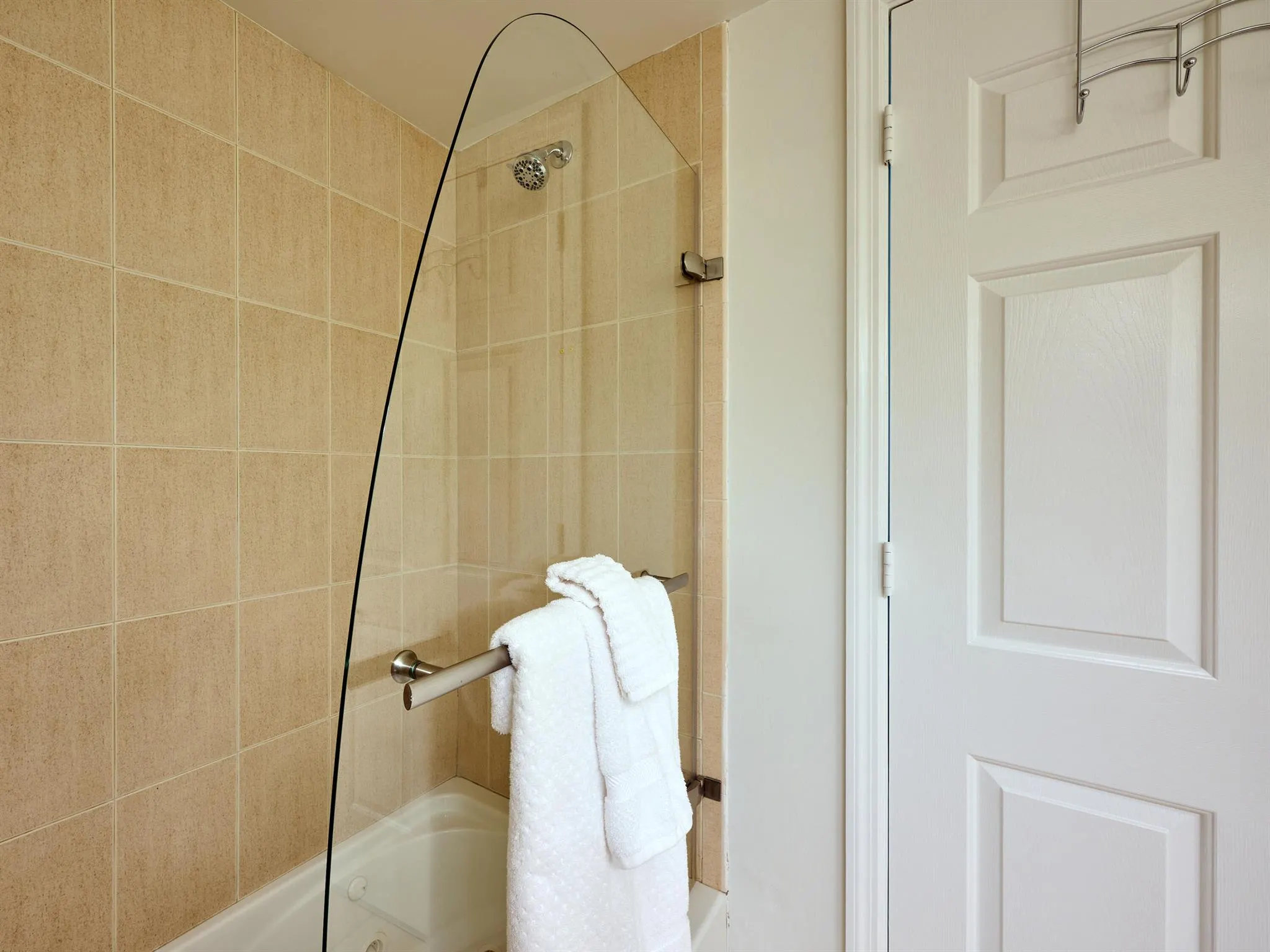 610 Clematis Street, #522