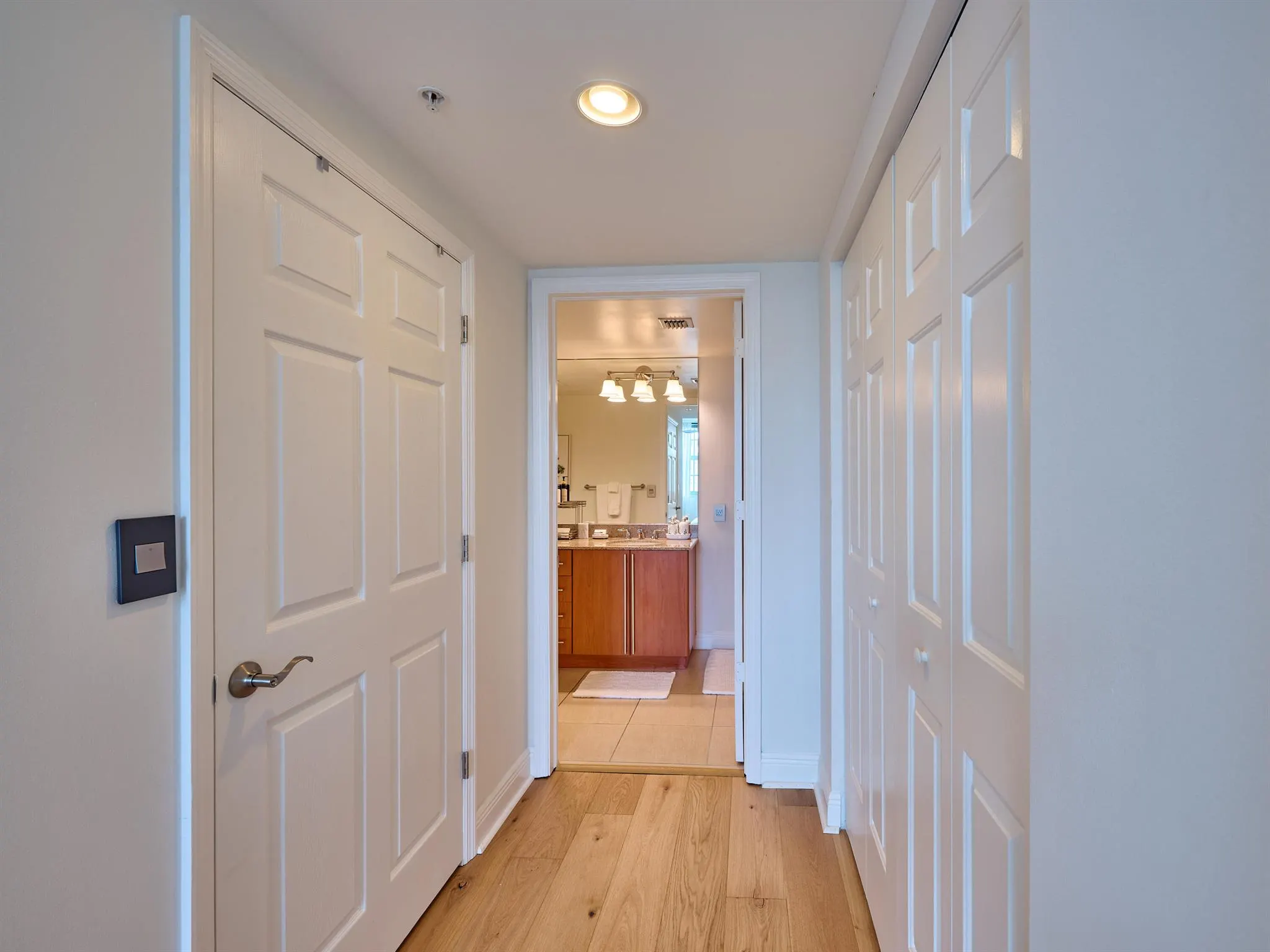 610 Clematis Street, #522