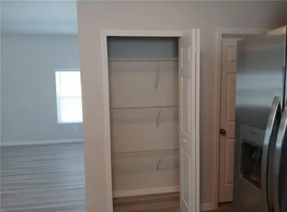 1520 Las Villas Boulevard