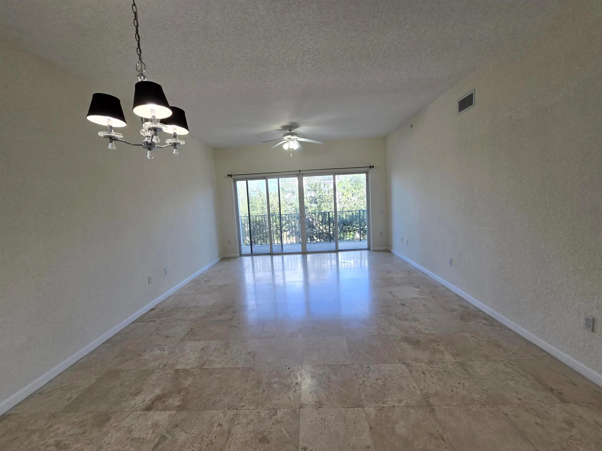 1640 Presidential Way, #403