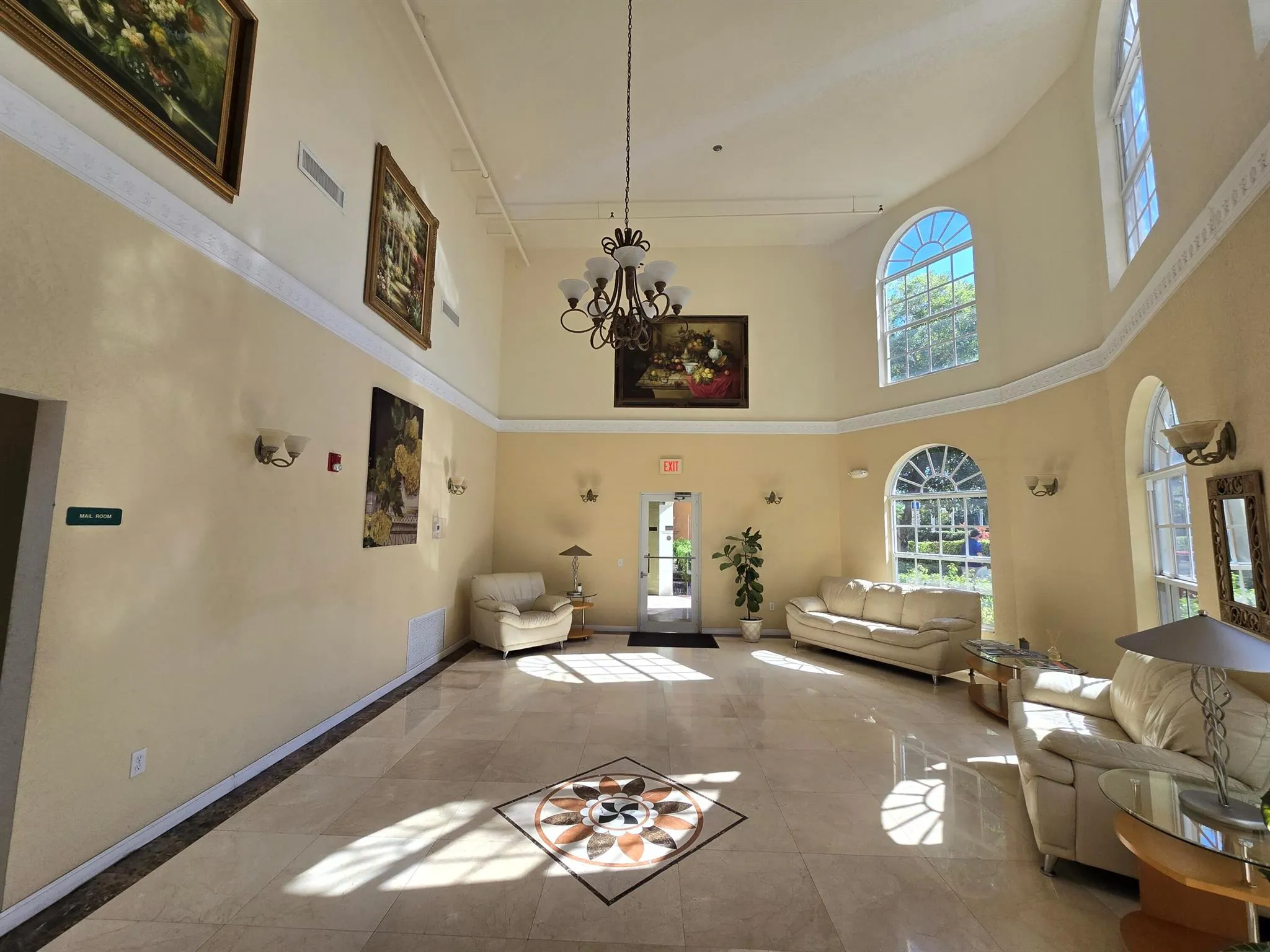 1640 Presidential Way, #403