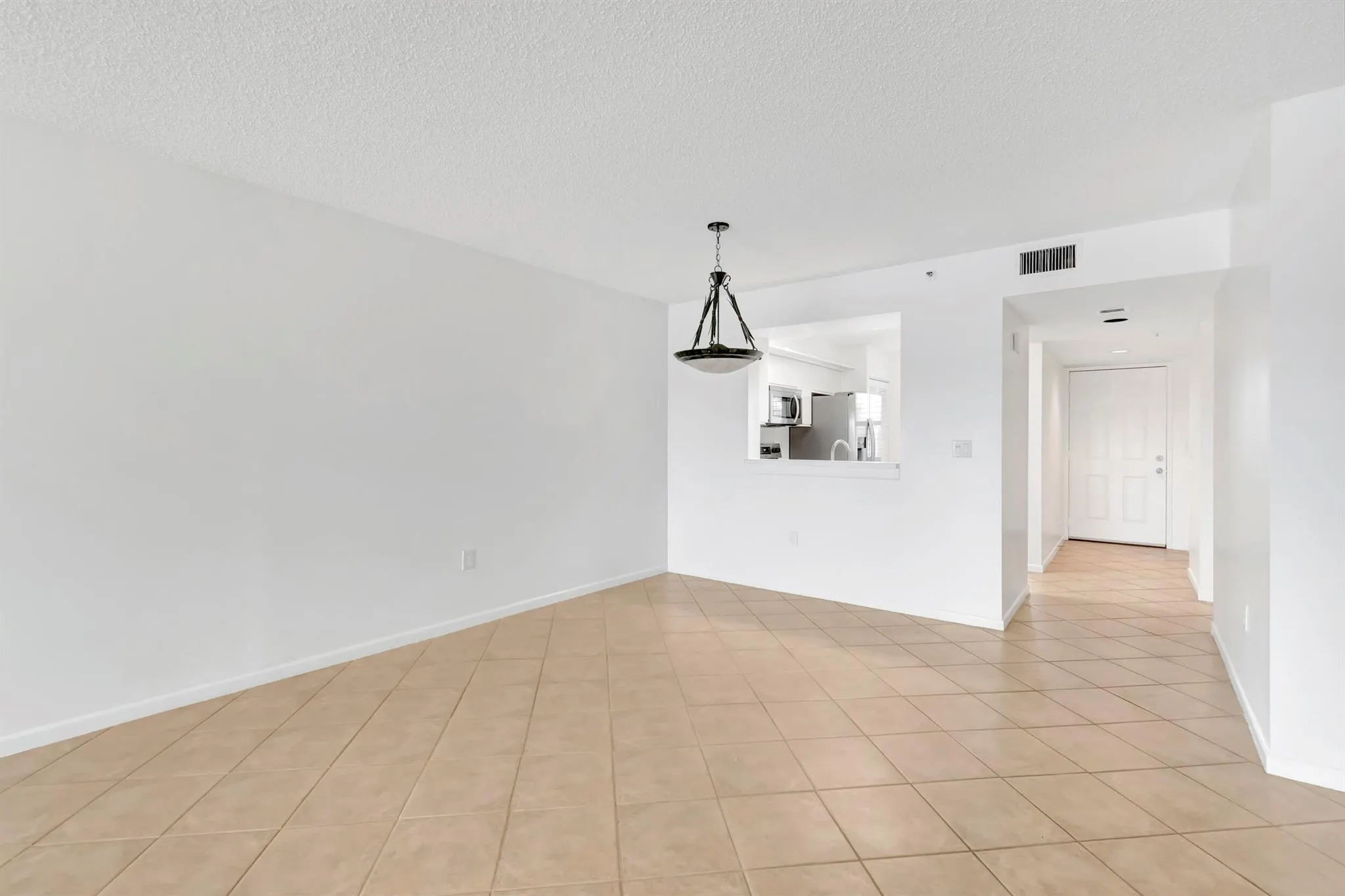 14096 Huntington Pointe Drive, #407