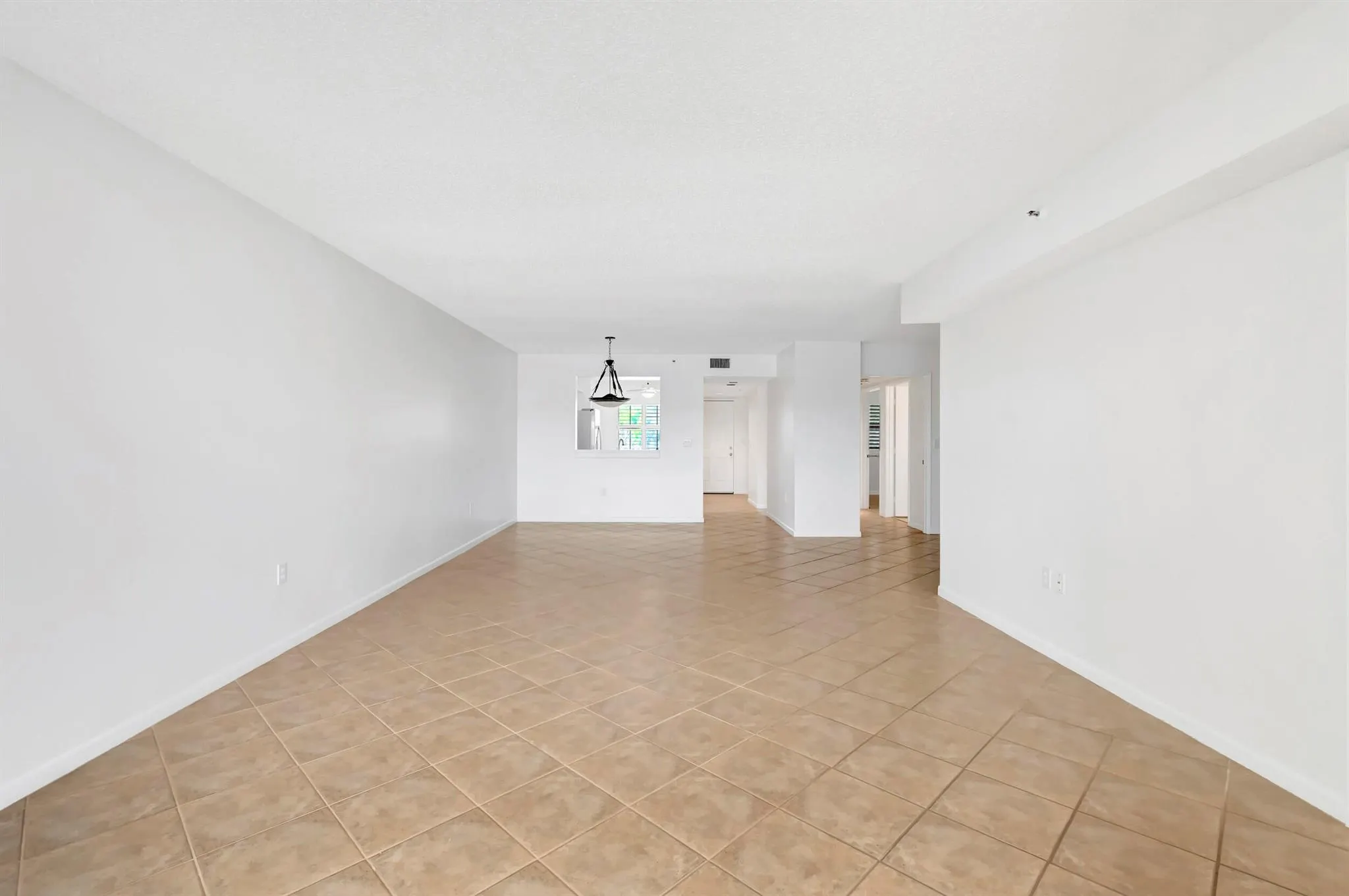 14096 Huntington Pointe Drive, #407