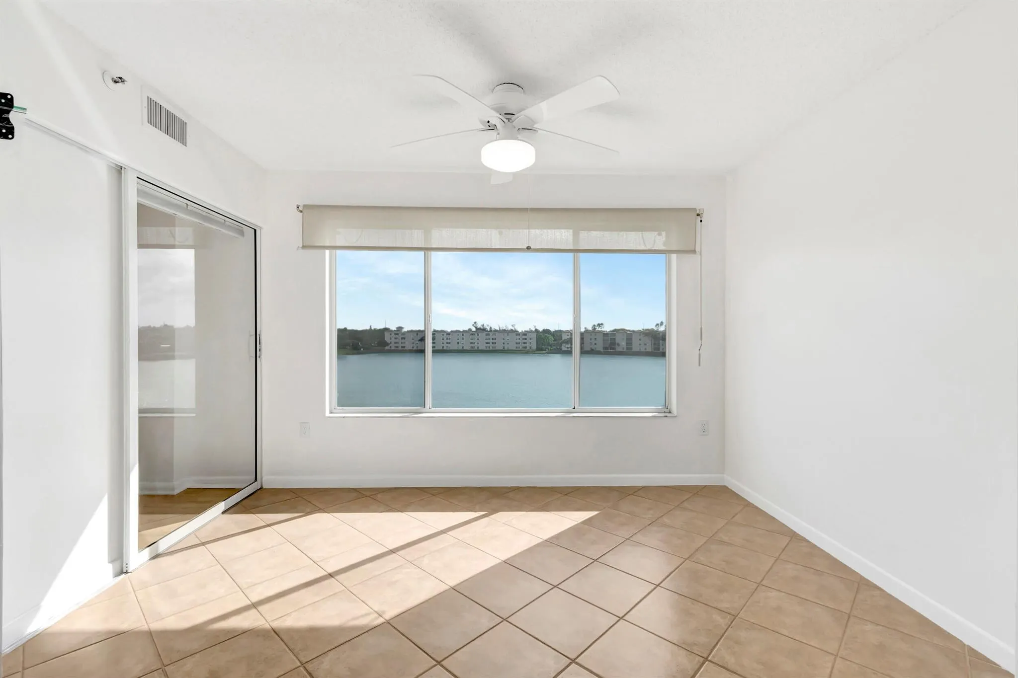 14096 Huntington Pointe Drive, #407