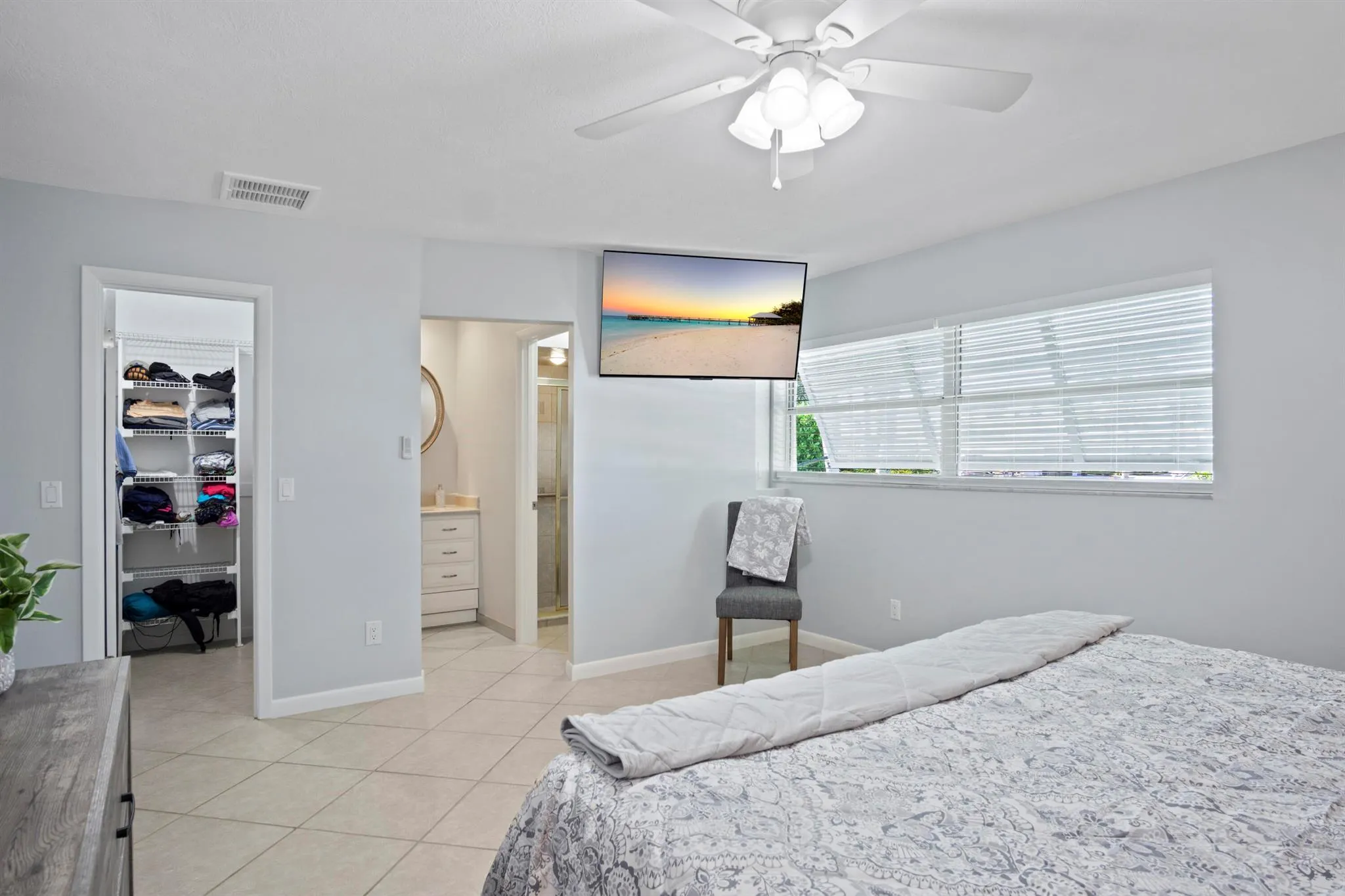 1360 SW Albatross Way