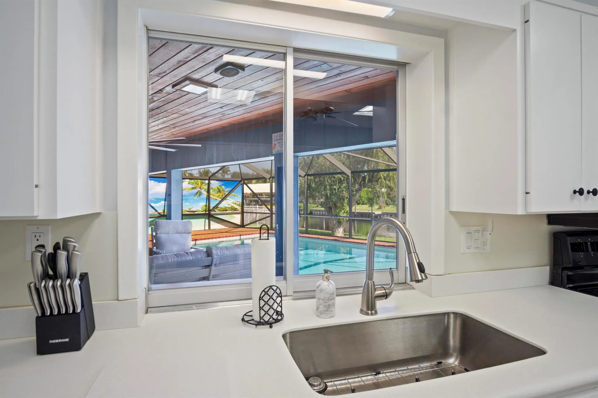 1360 SW Albatross Way