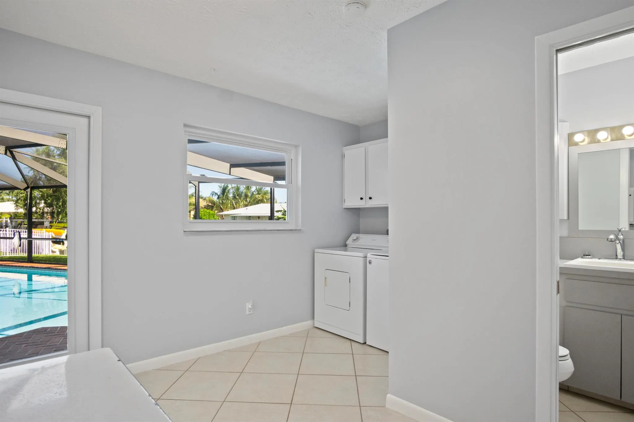 1360 SW Albatross Way