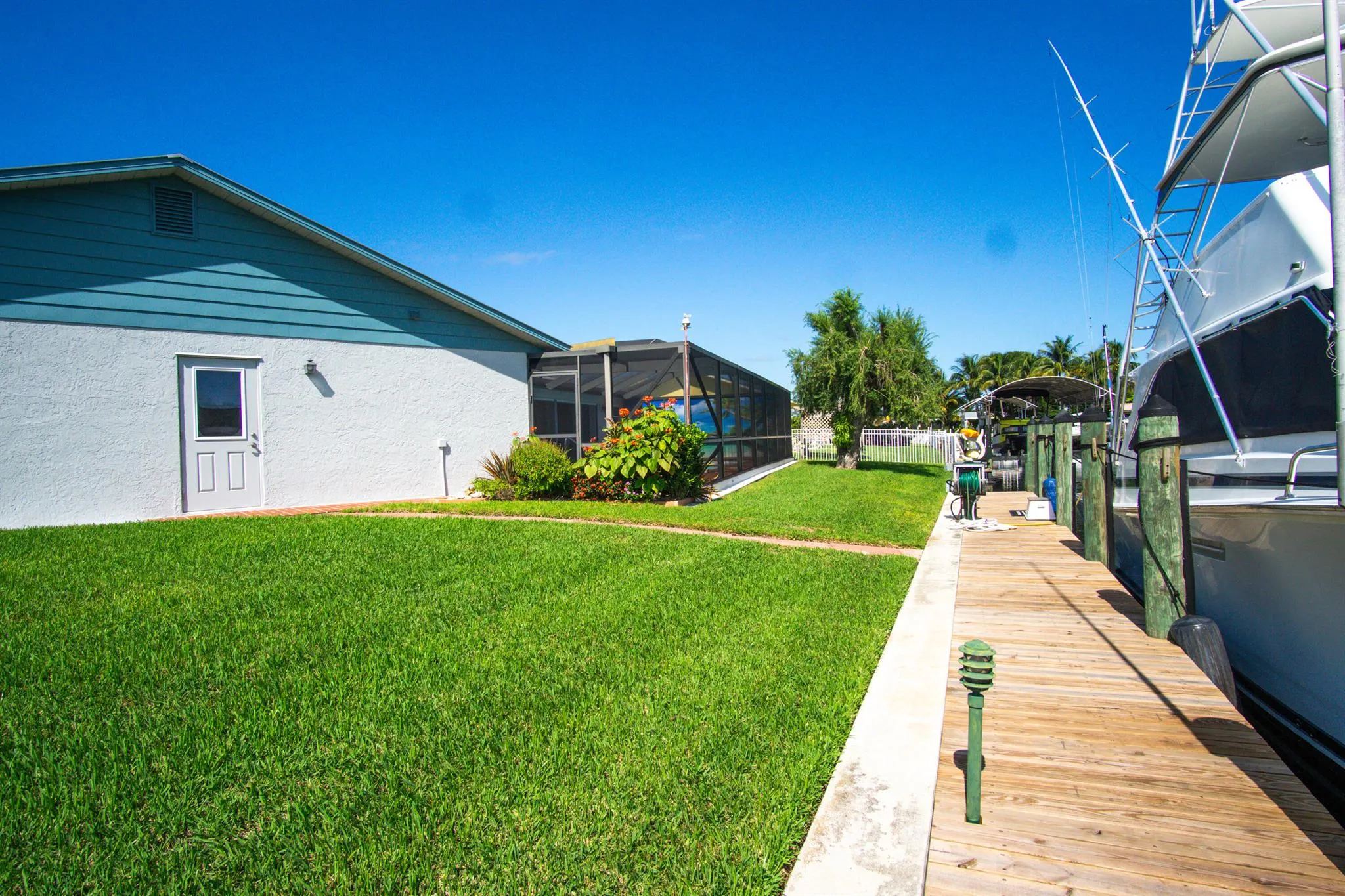 1360 SW Albatross Way