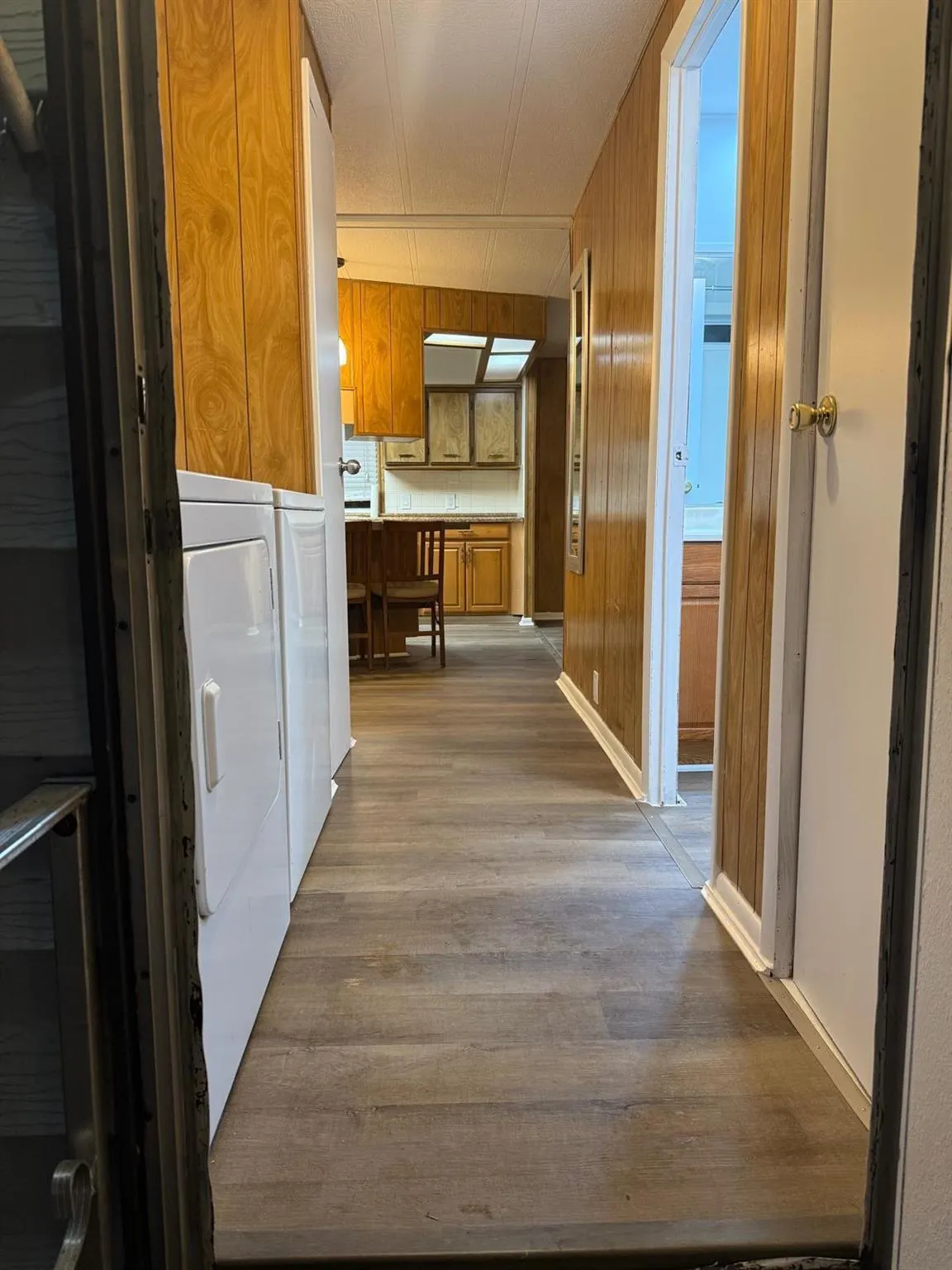 11621 Venetian Avenue