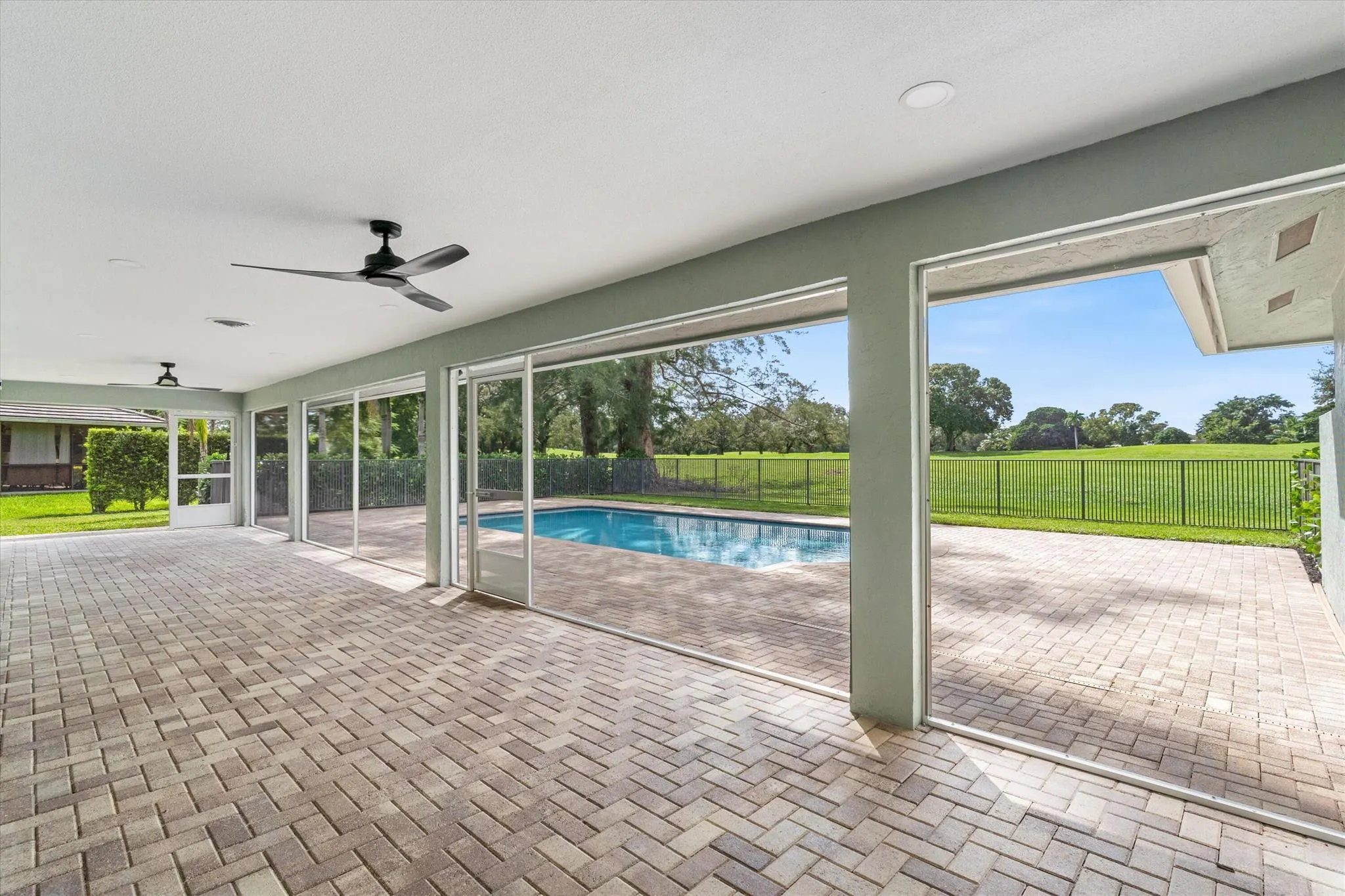 1395 Pine Valley Drive