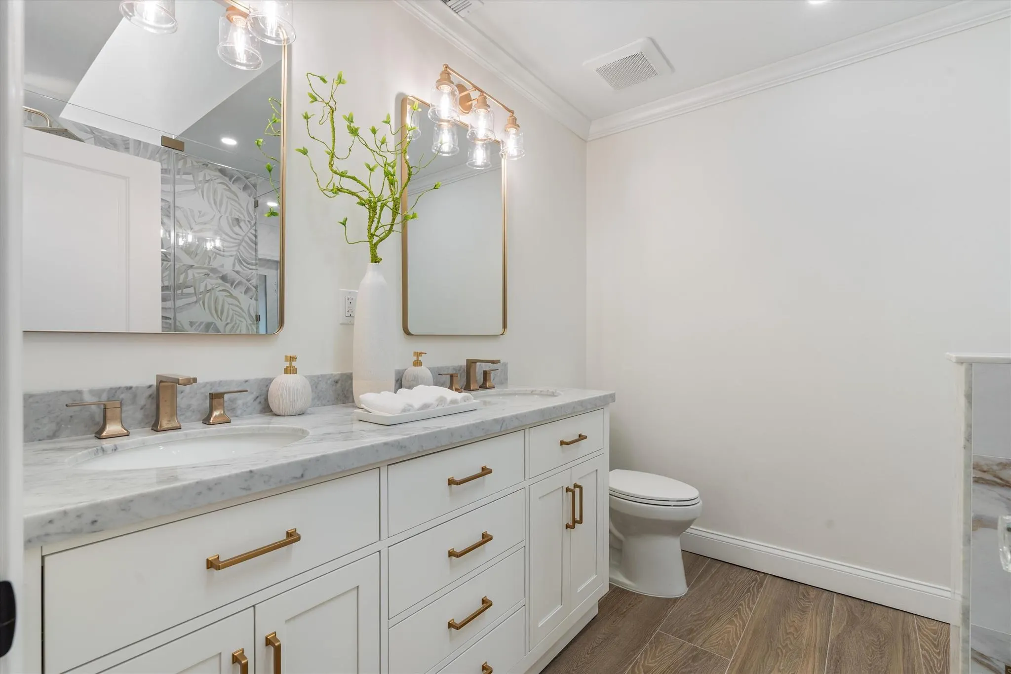 1395 Pine Valley Drive