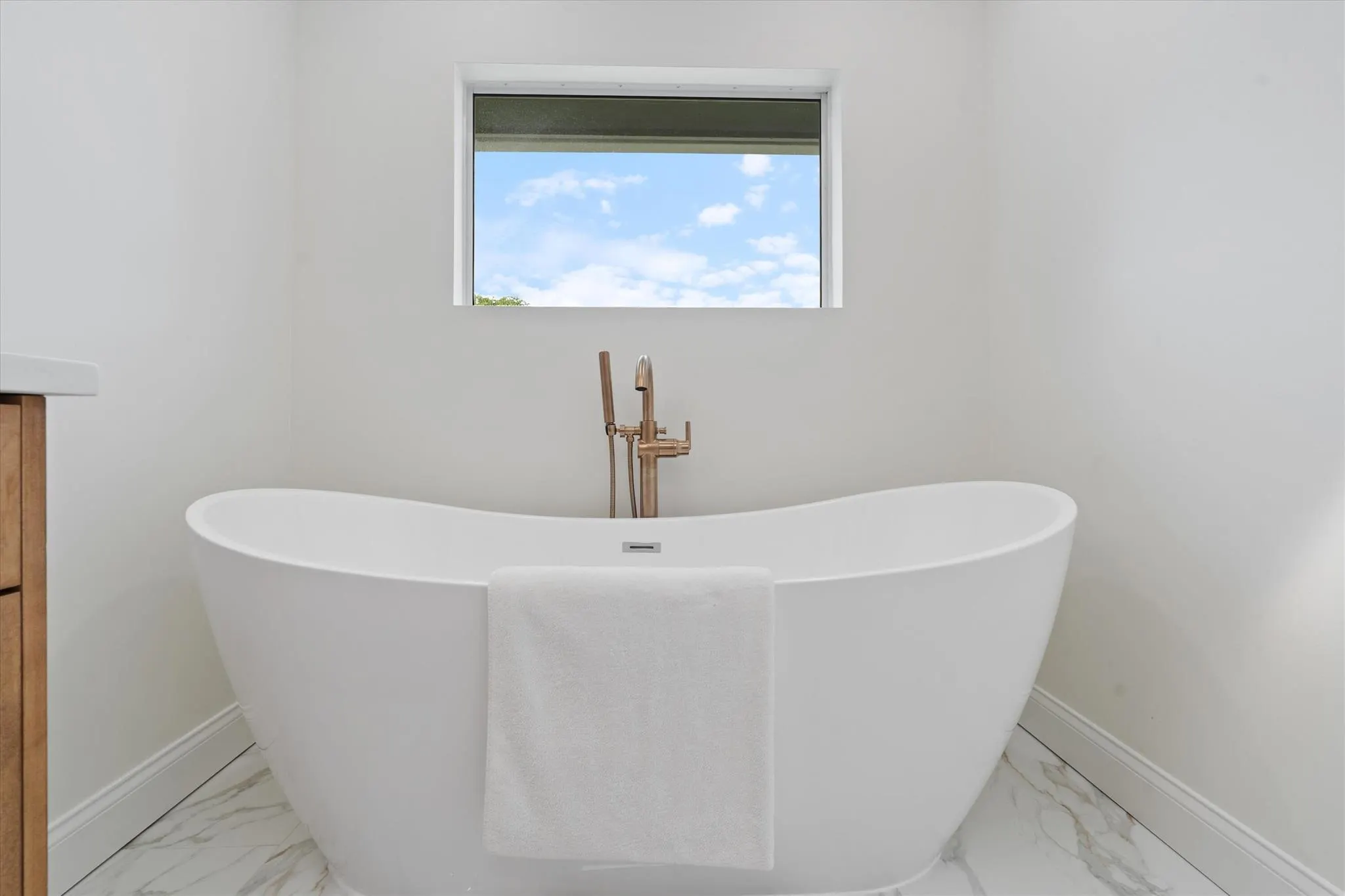 1395 Pine Valley Drive