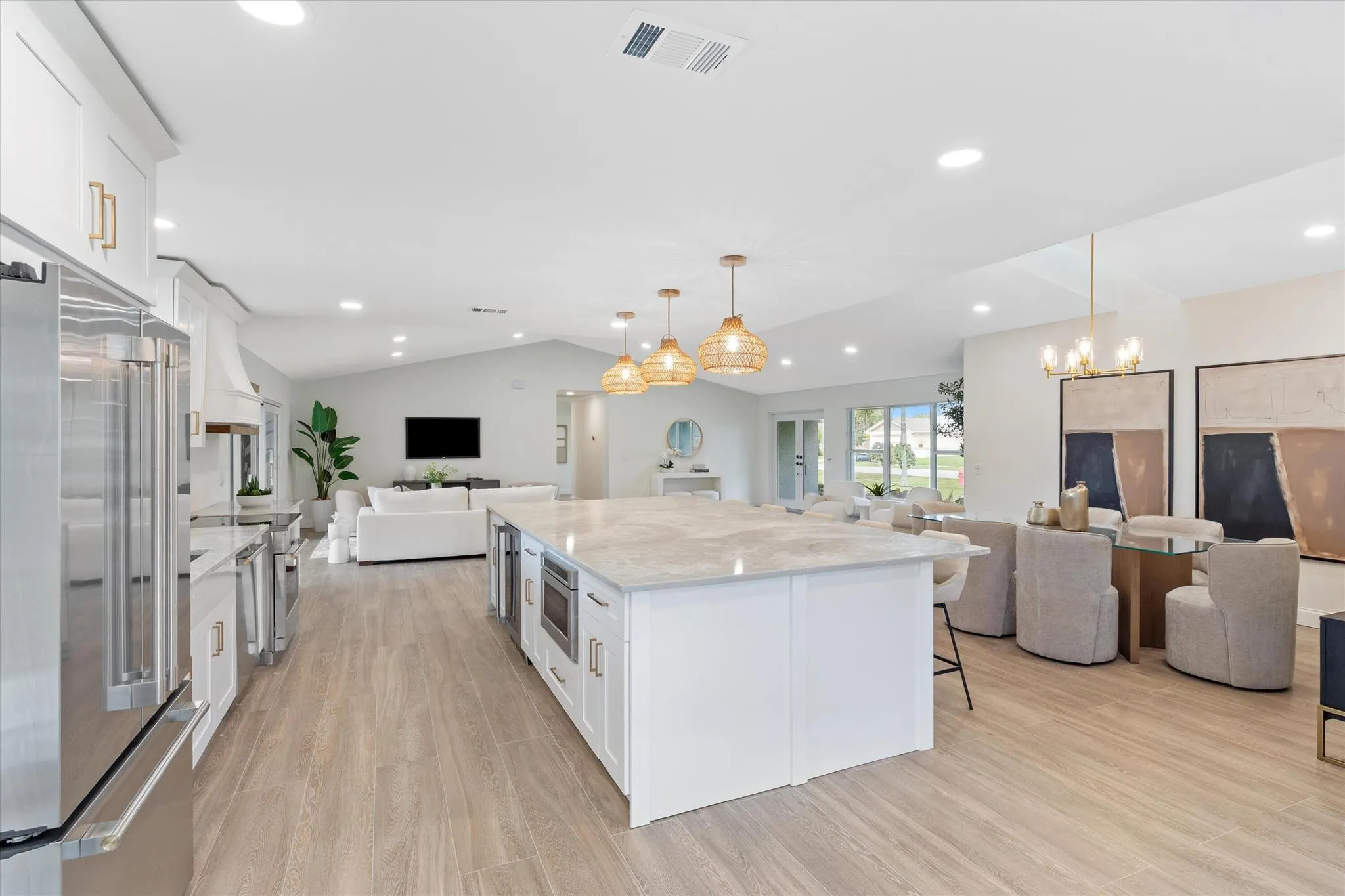 1395 Pine Valley Drive