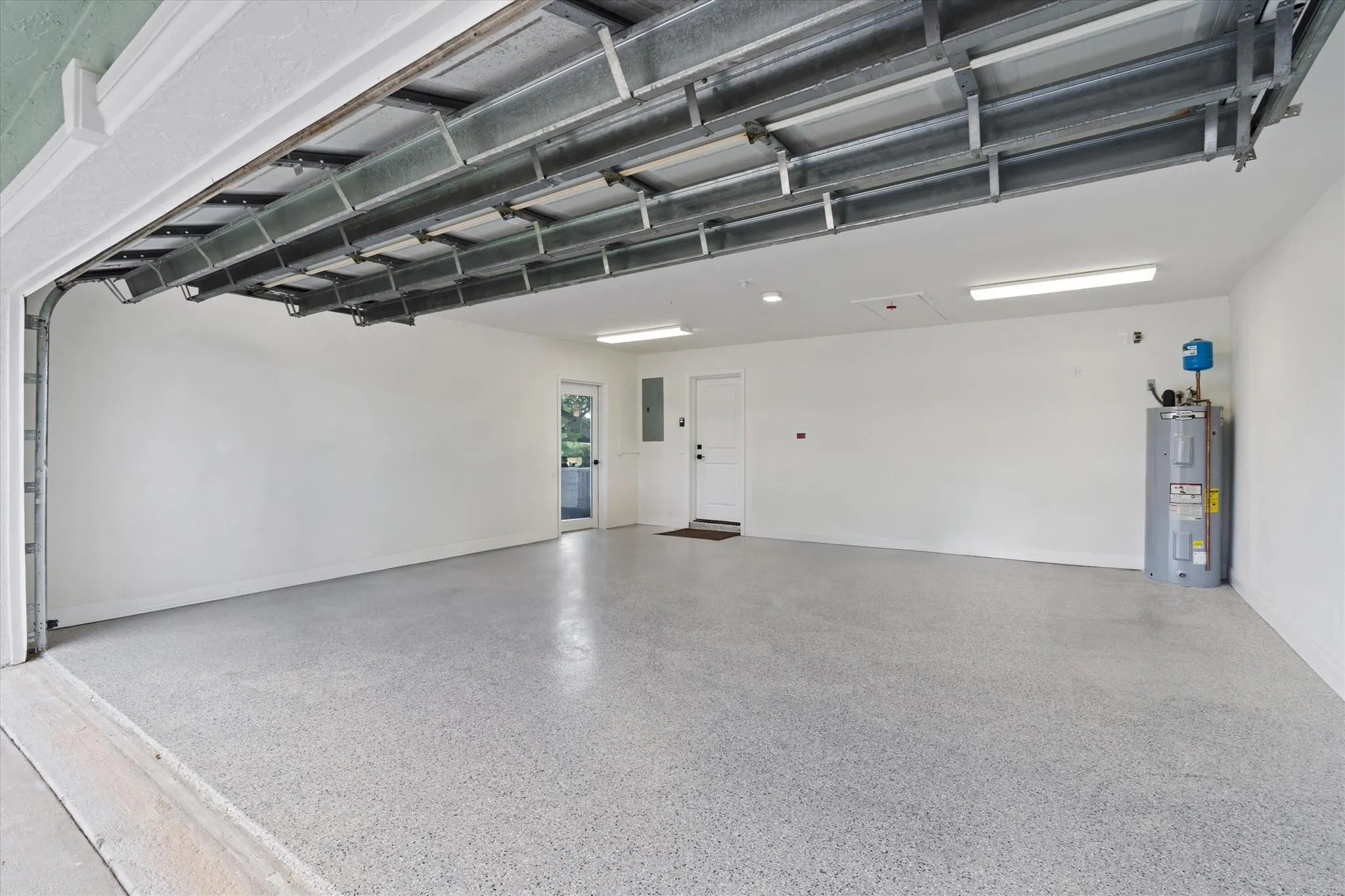 1395 Pine Valley Drive