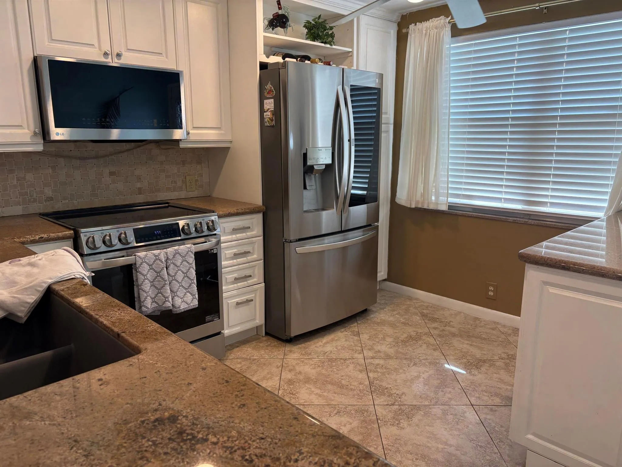 2501 Antigua Terrace, #H3