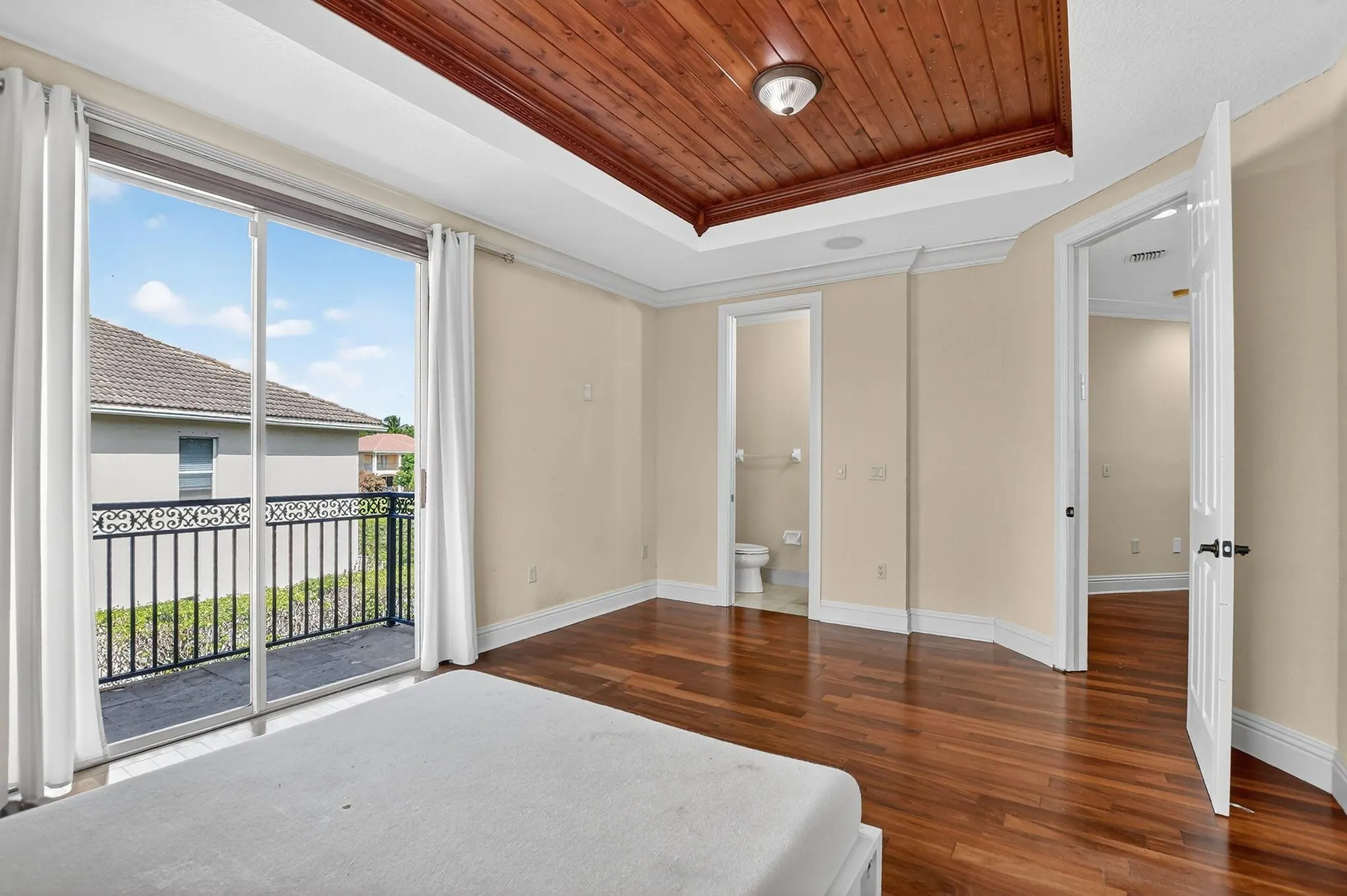 9833 Palma Vista Way