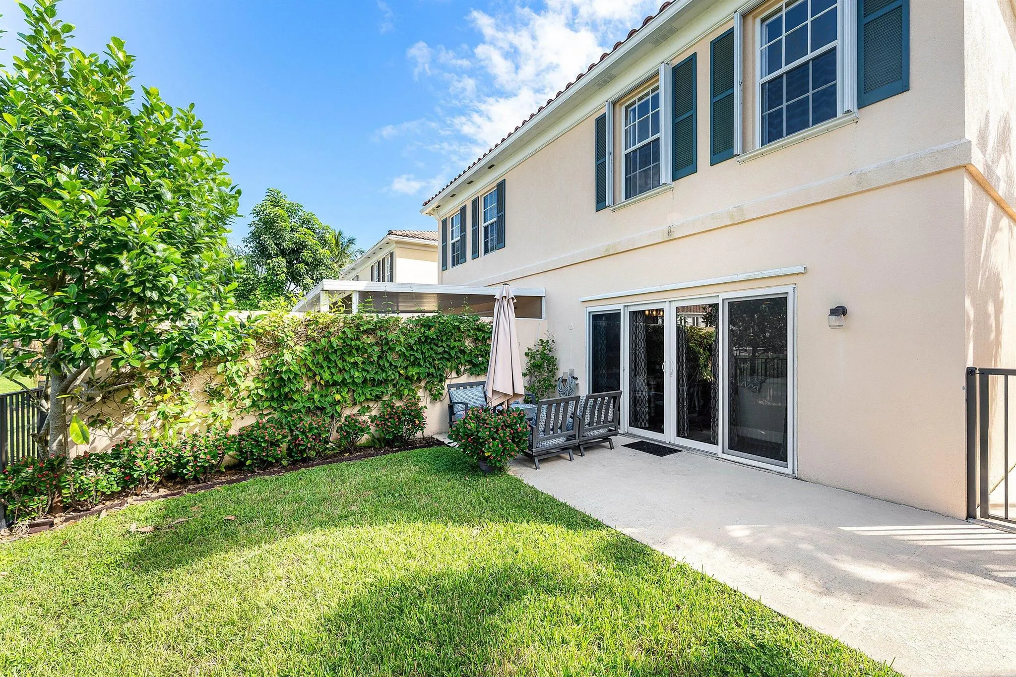 2109 Tarpon Lake Way