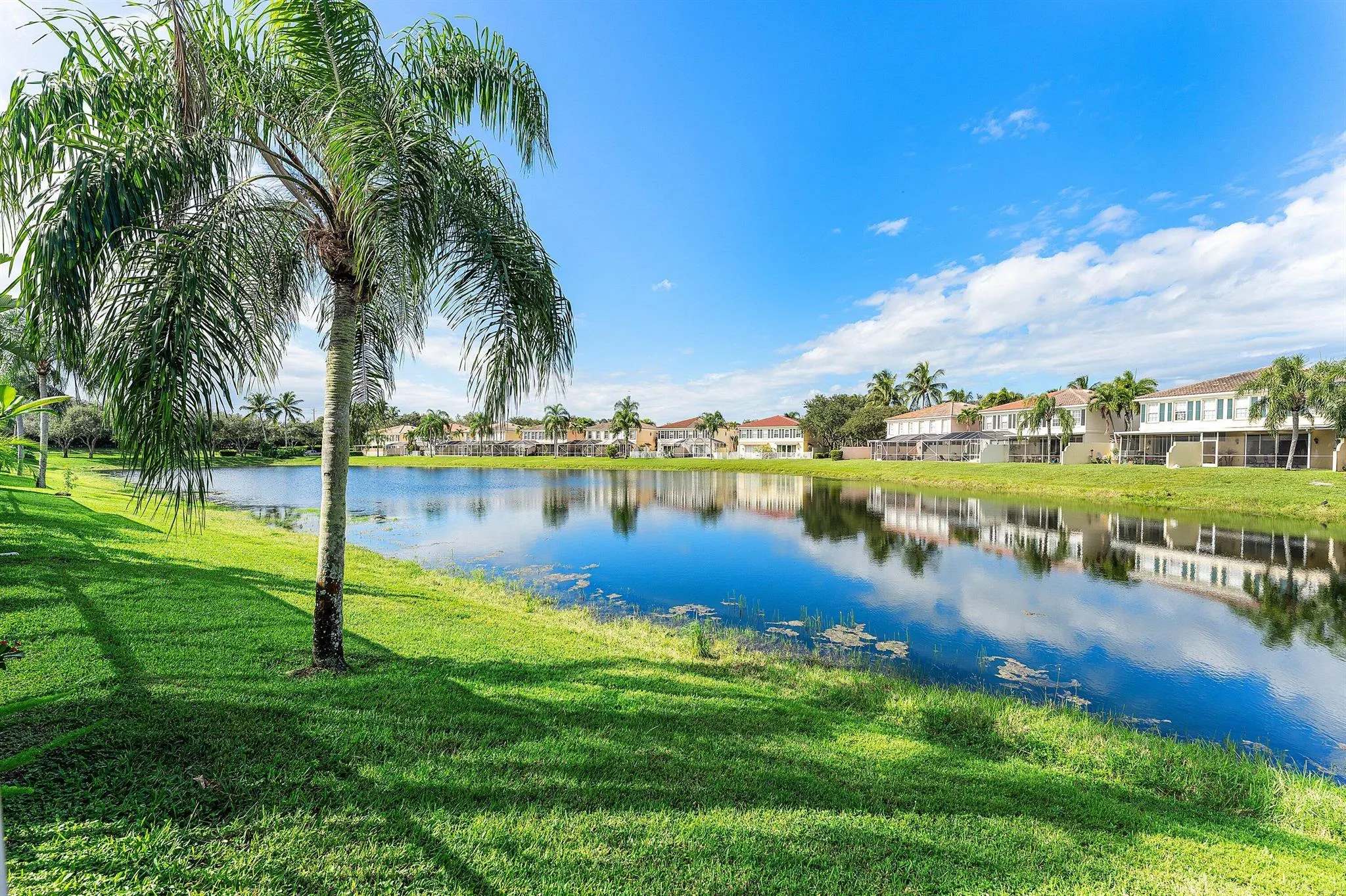 2109 Tarpon Lake Way