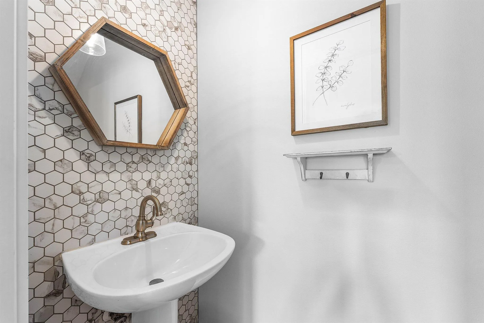 2109 Tarpon Lake Way