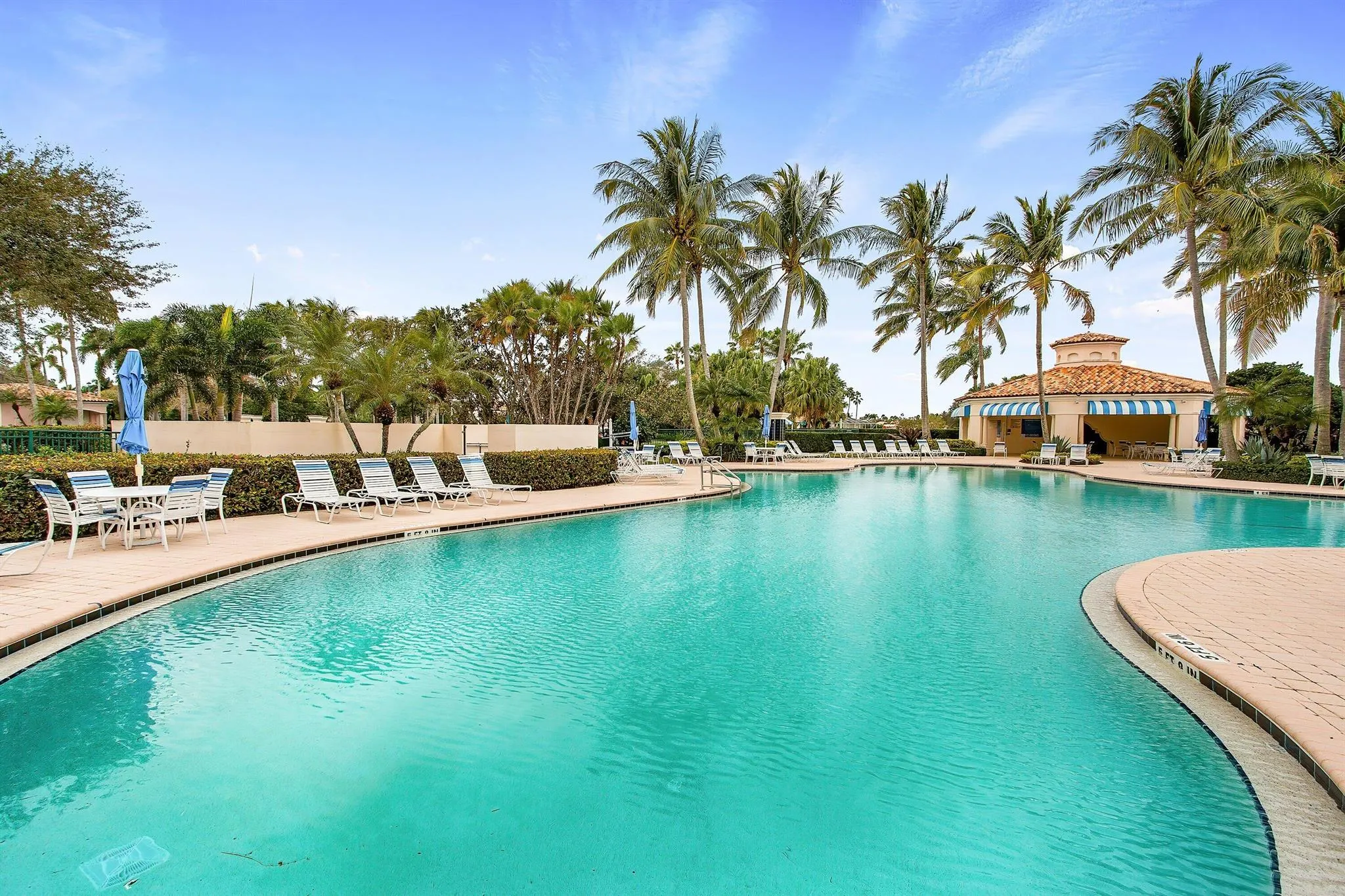 2109 Tarpon Lake Way