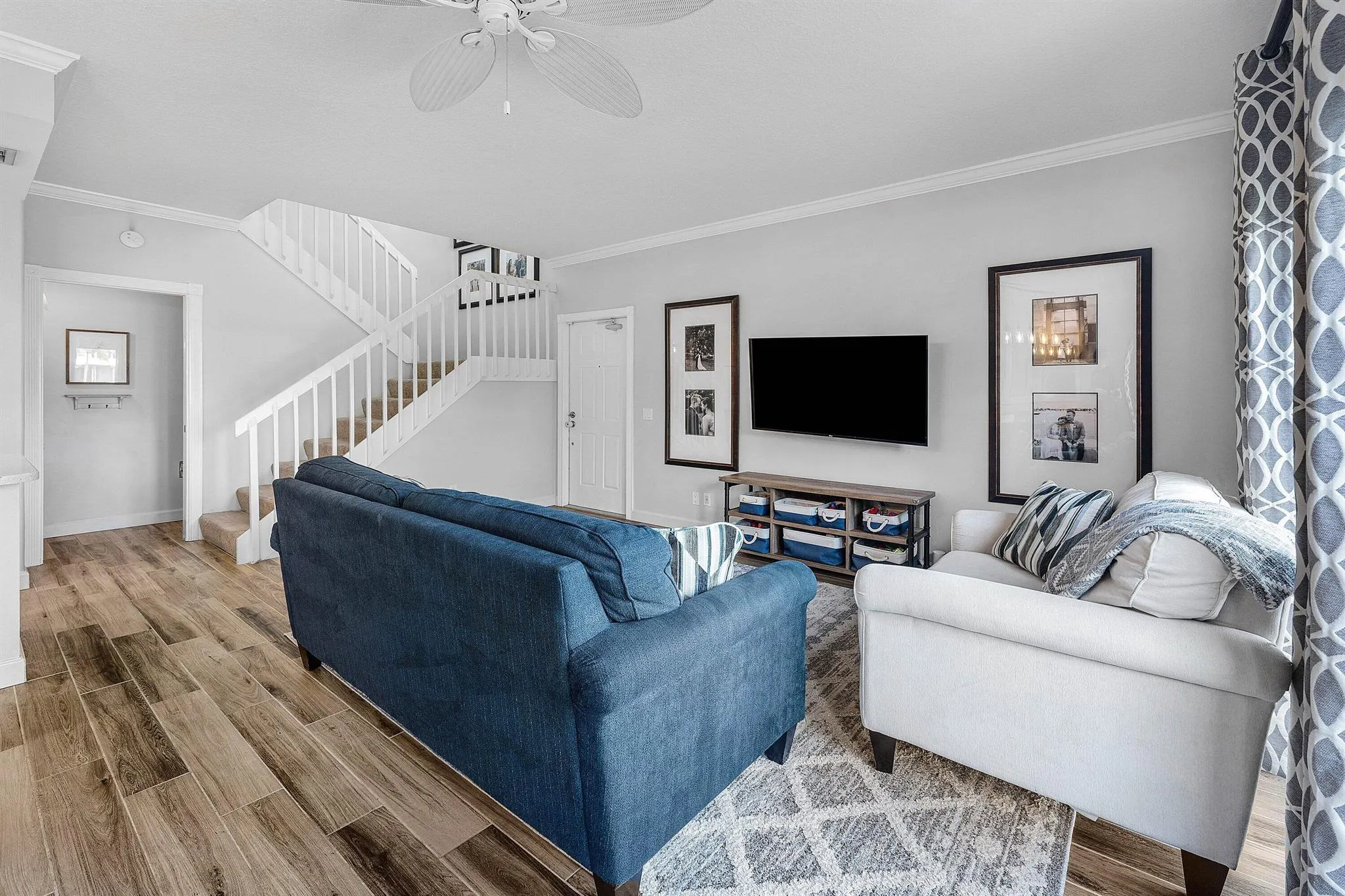 2109 Tarpon Lake Way