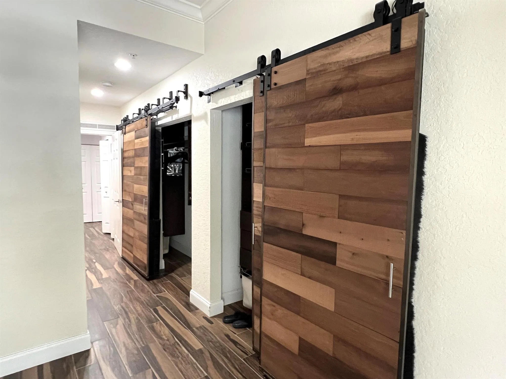 1640 Presidential Way, #301