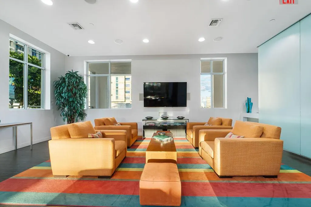 300 S Australian Avenue, #1608