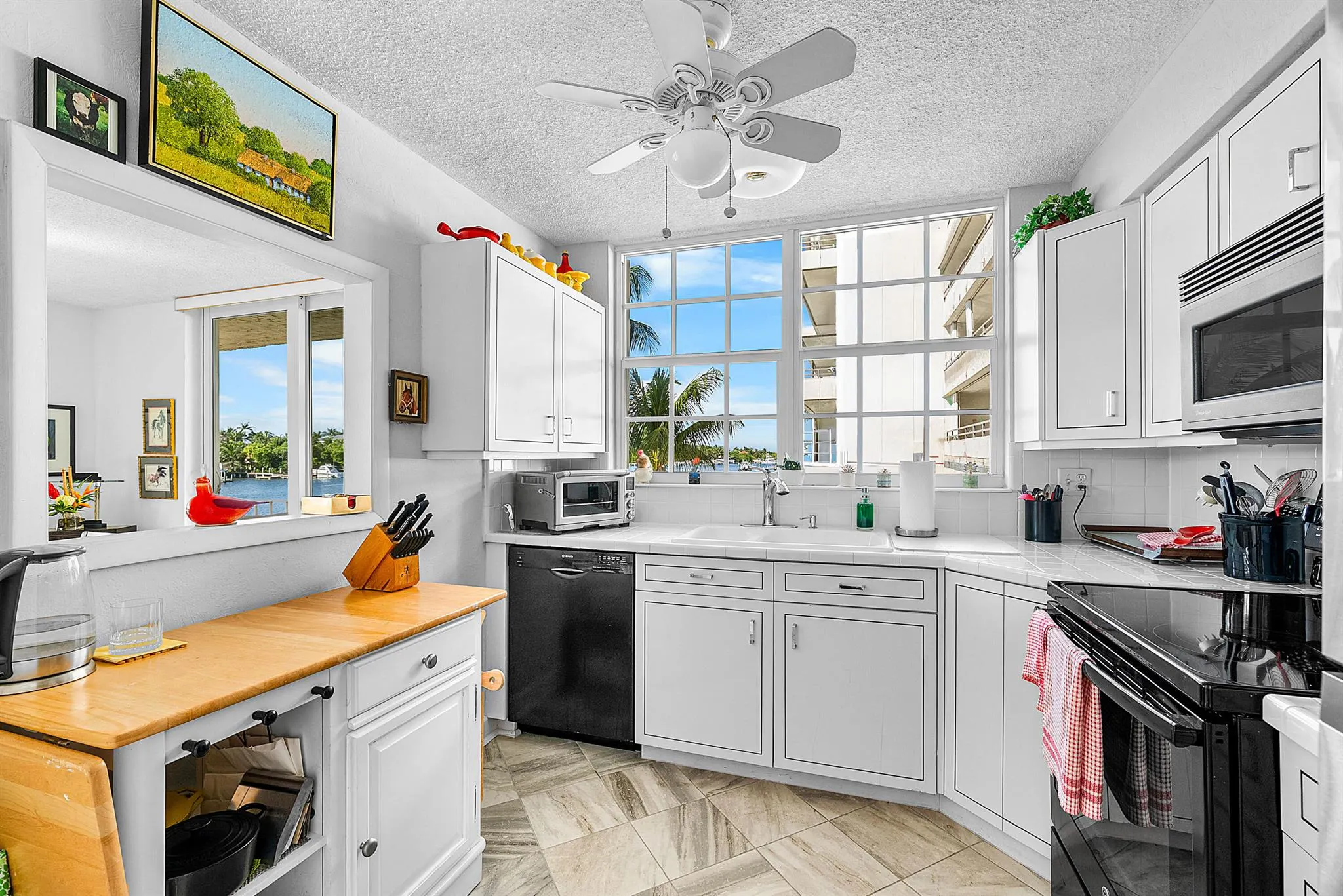 3575 S Ocean Boulevard, #2000