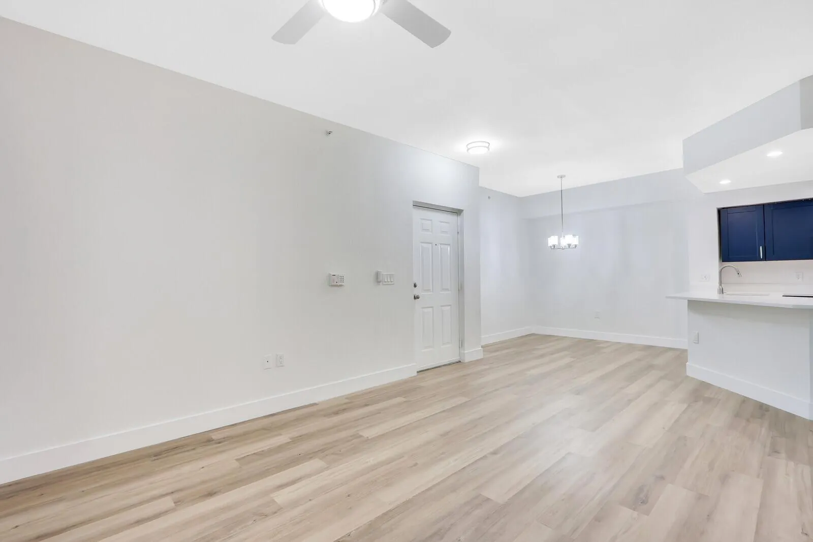 3023 Alcazar Place, #203