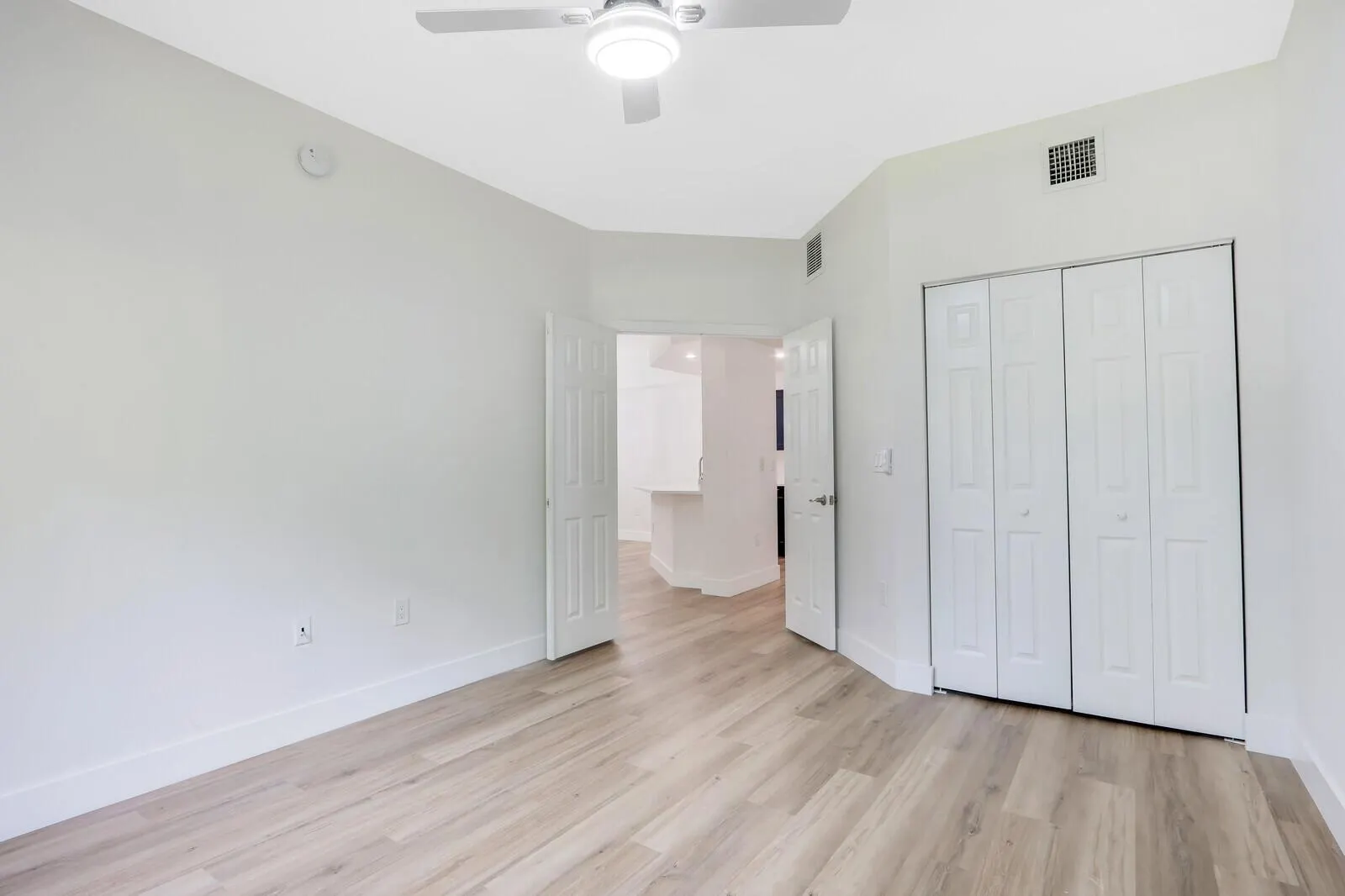 3023 Alcazar Place, #203