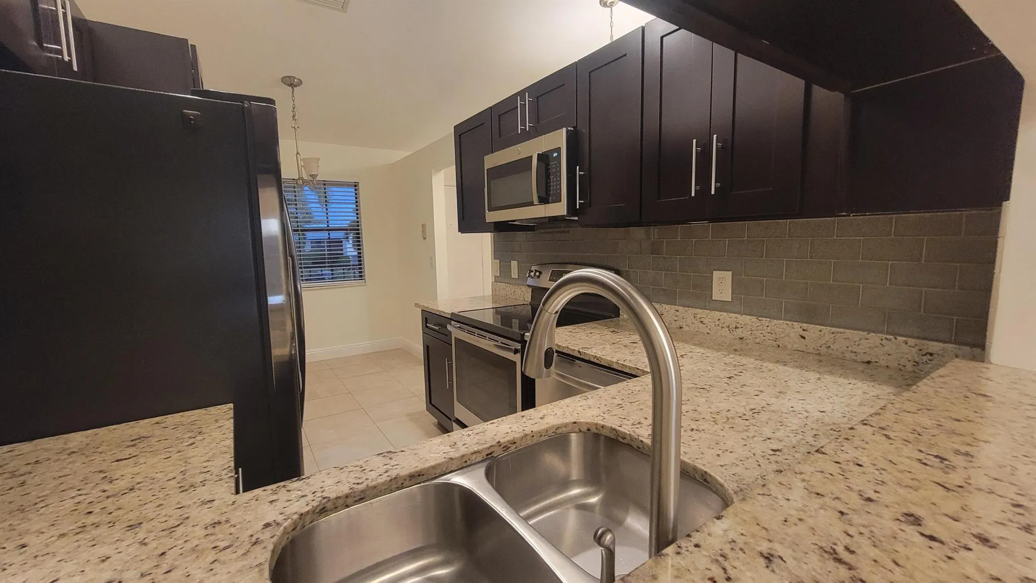 1072 Keystone Drive N, #A