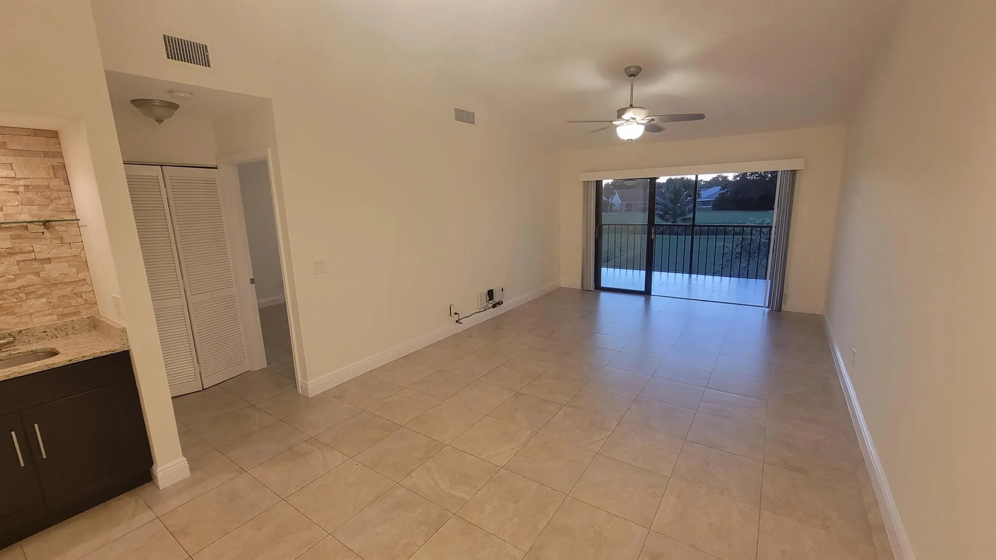 1072 Keystone Drive N, #A