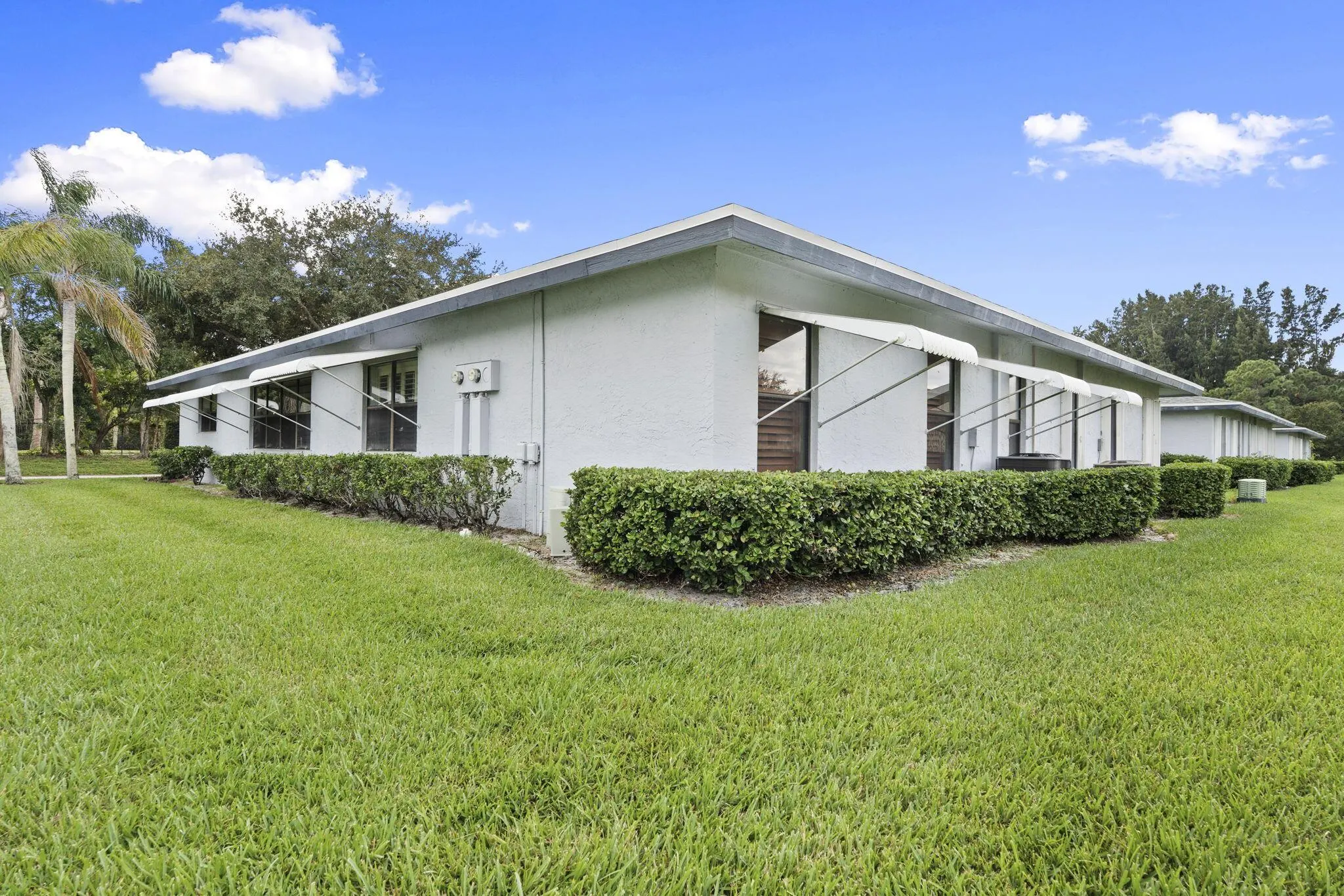 1767 S Dovetail Drive, #R