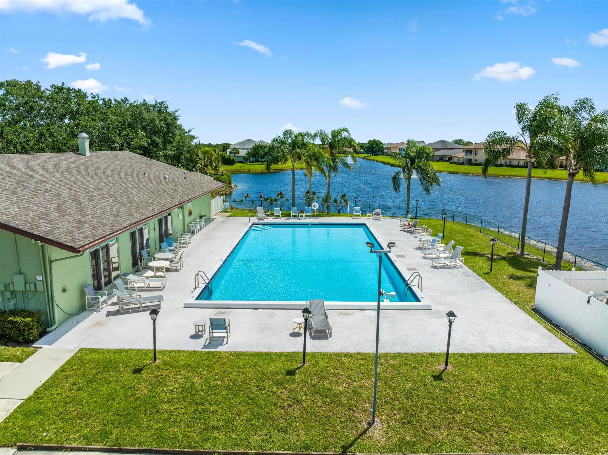 1767 S Dovetail Drive, #R