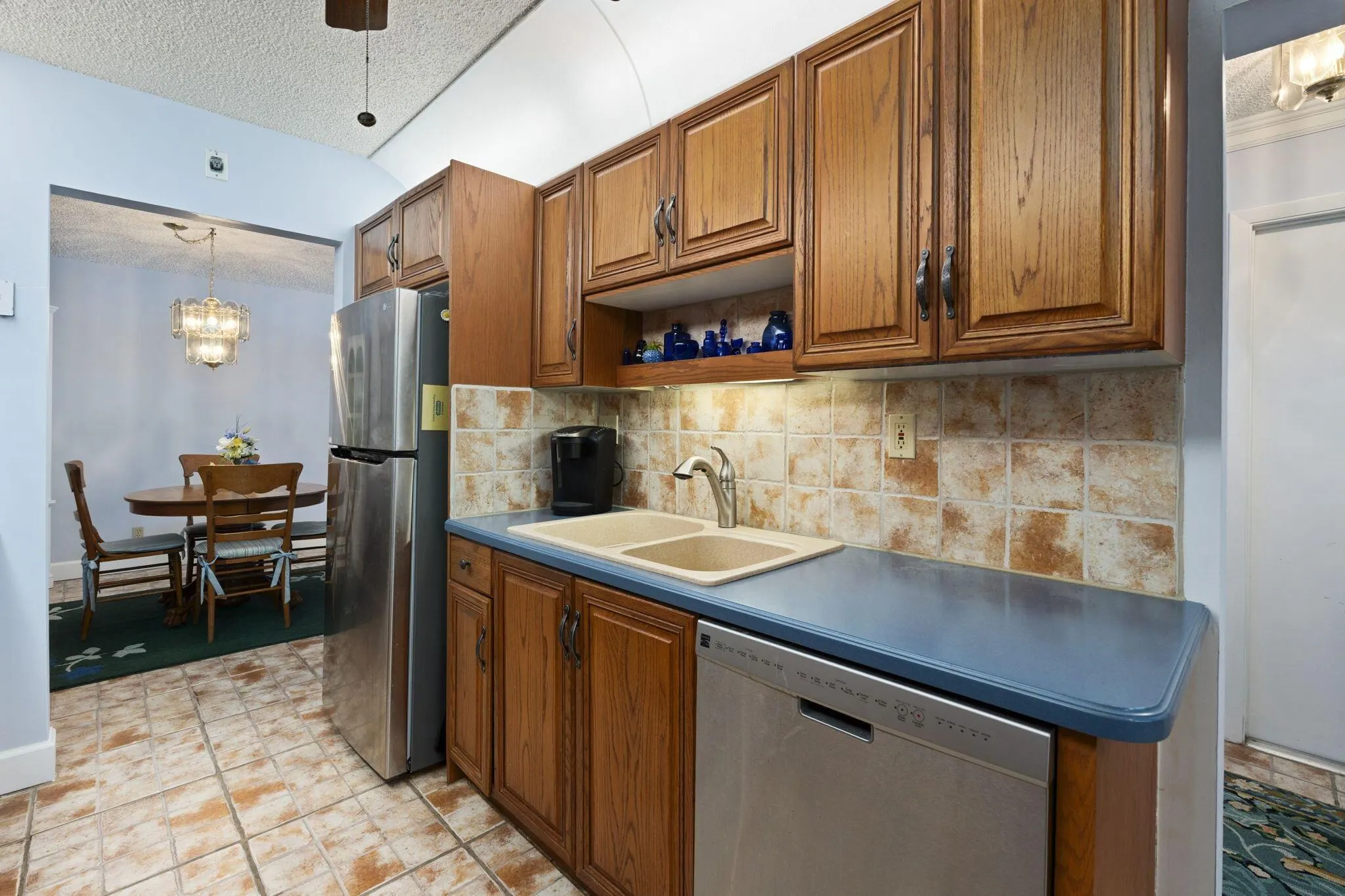 1767 S Dovetail Drive, #R