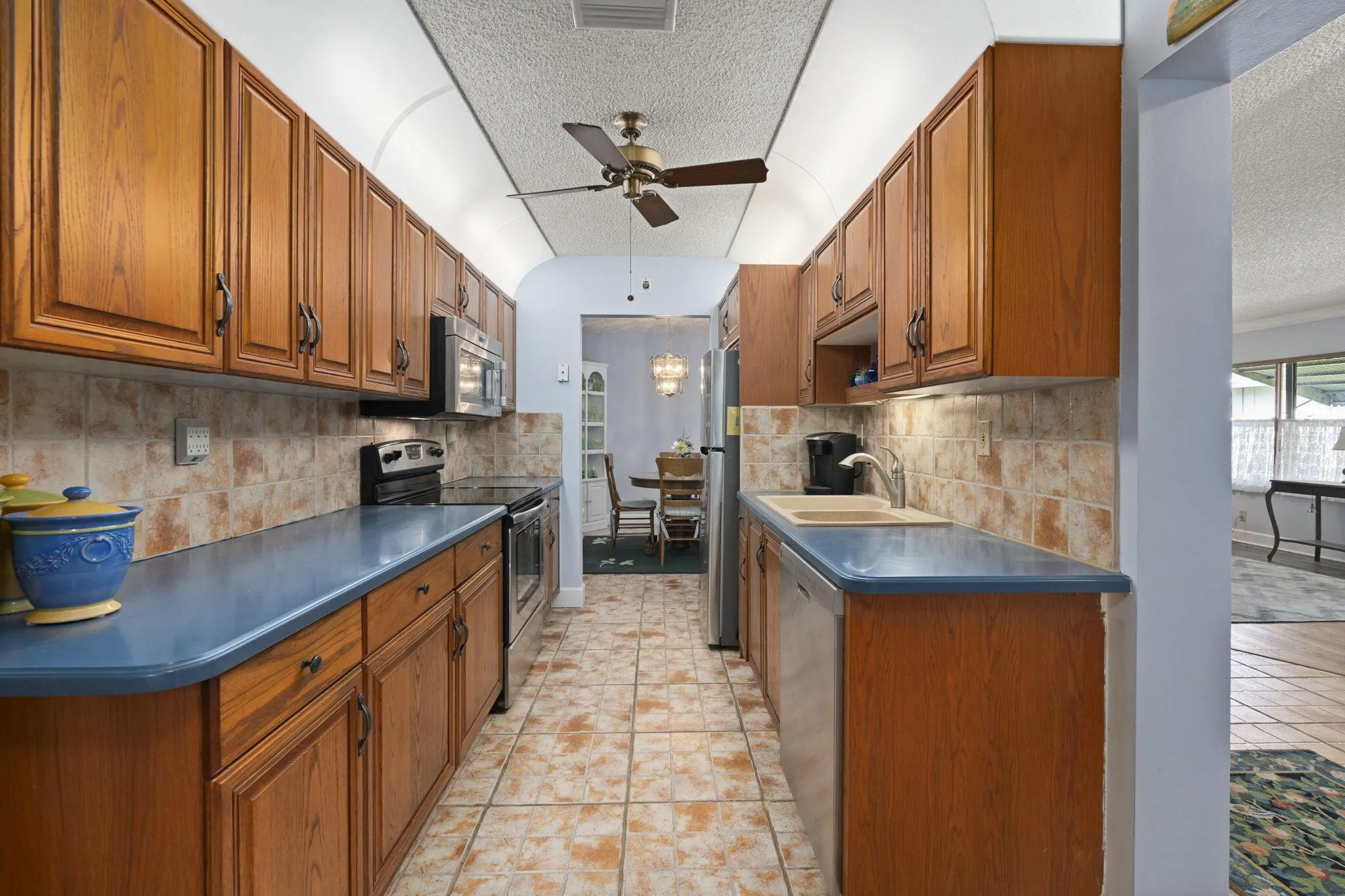 1767 S Dovetail Drive, #R