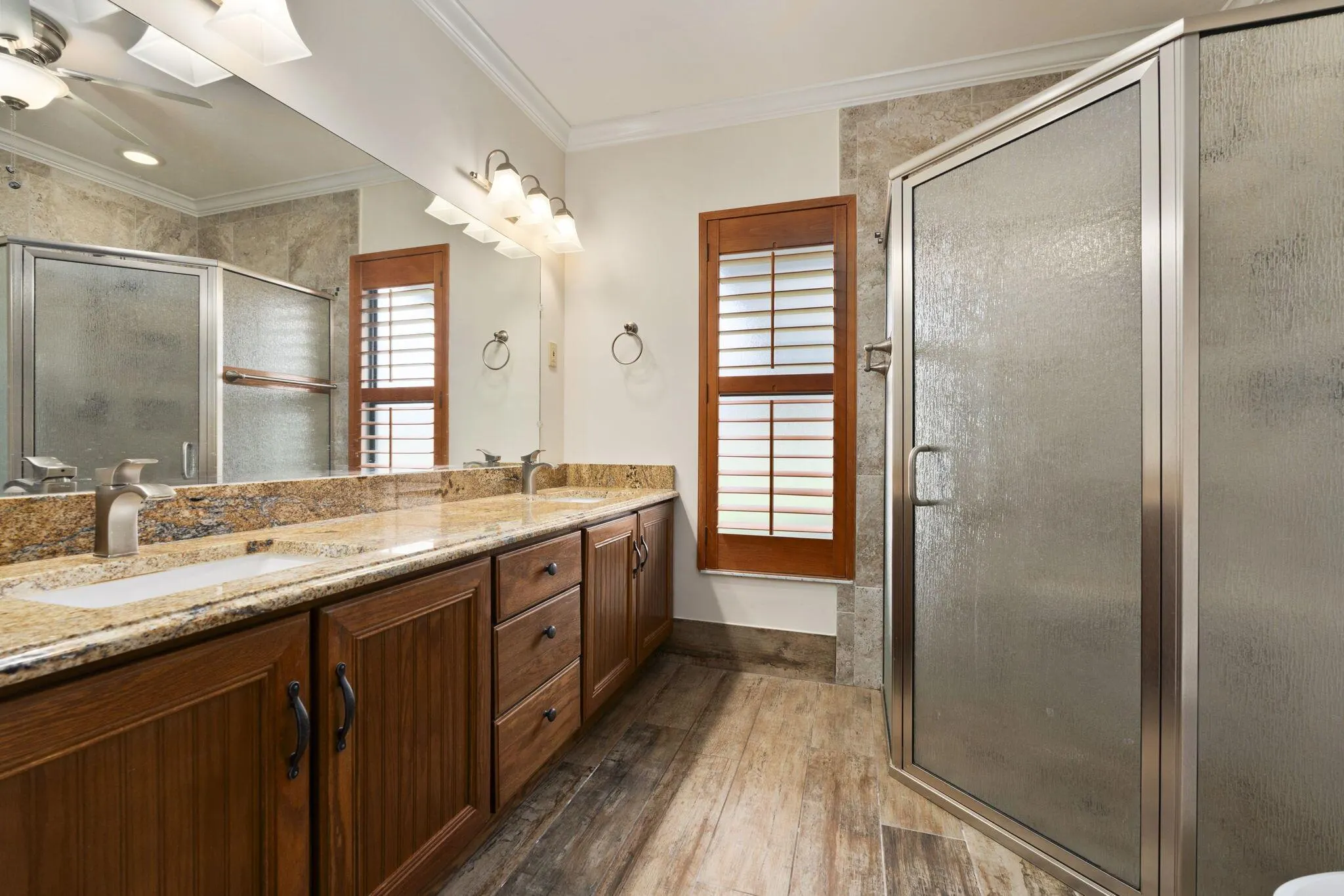 1767 S Dovetail Drive, #R