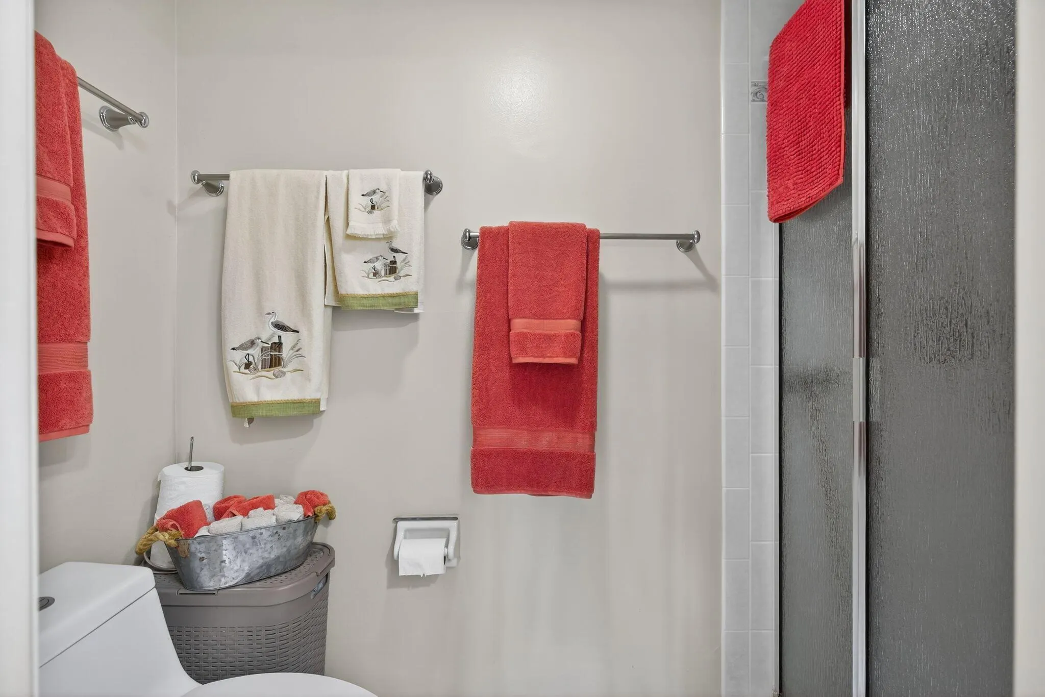 105 Paradise Harbour Boulevard, #102