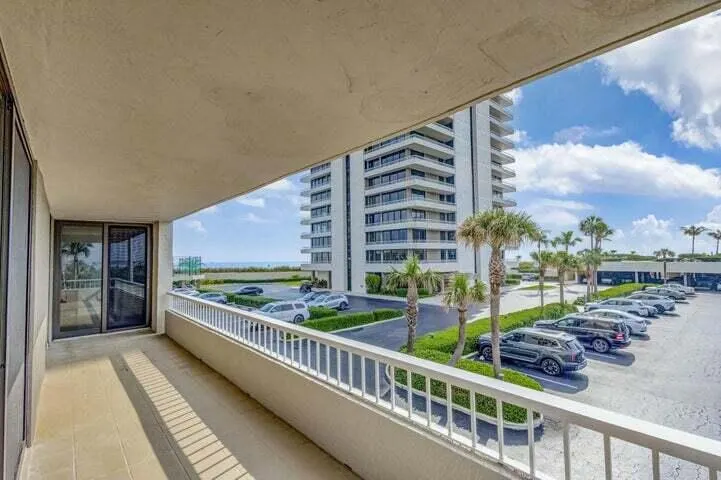 5550 N Ocean Drive, #2b