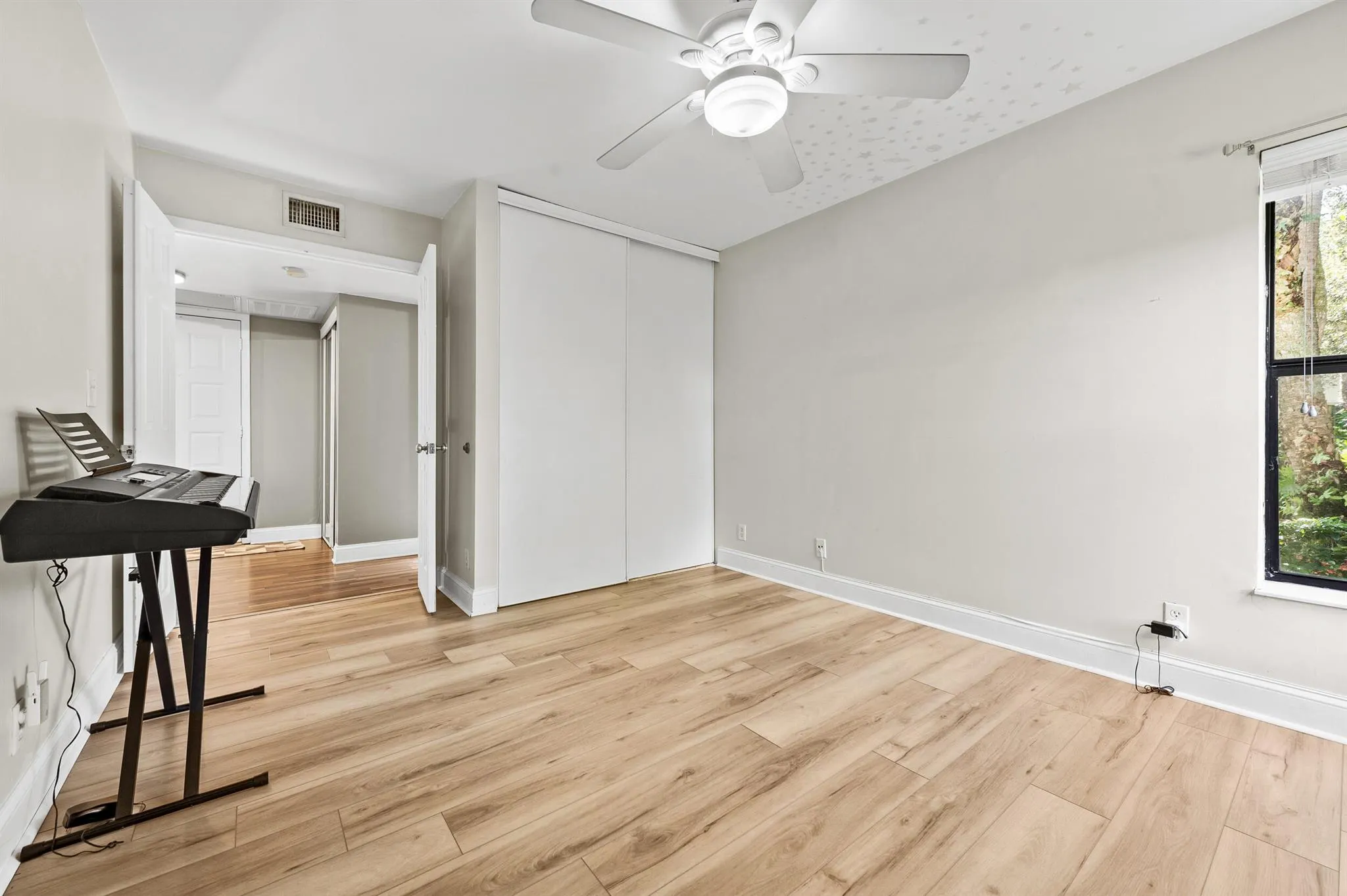 4718 NW 22nd Street, #4268