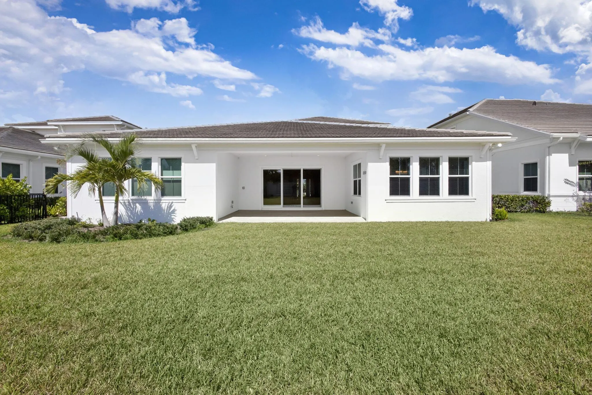 9288 Crestview Circle