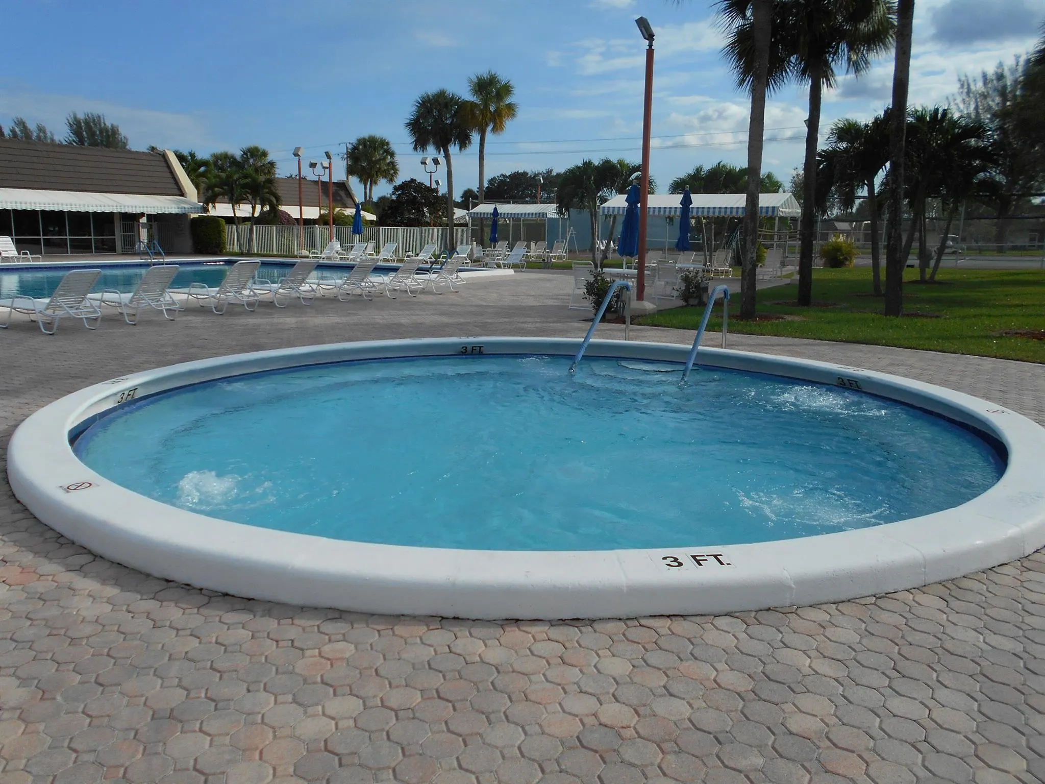 150 Lake Nancy Lane, #221