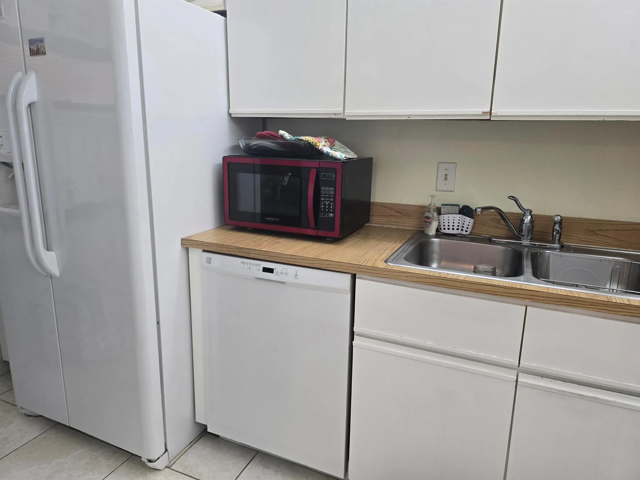 150 Lake Nancy Lane, #221