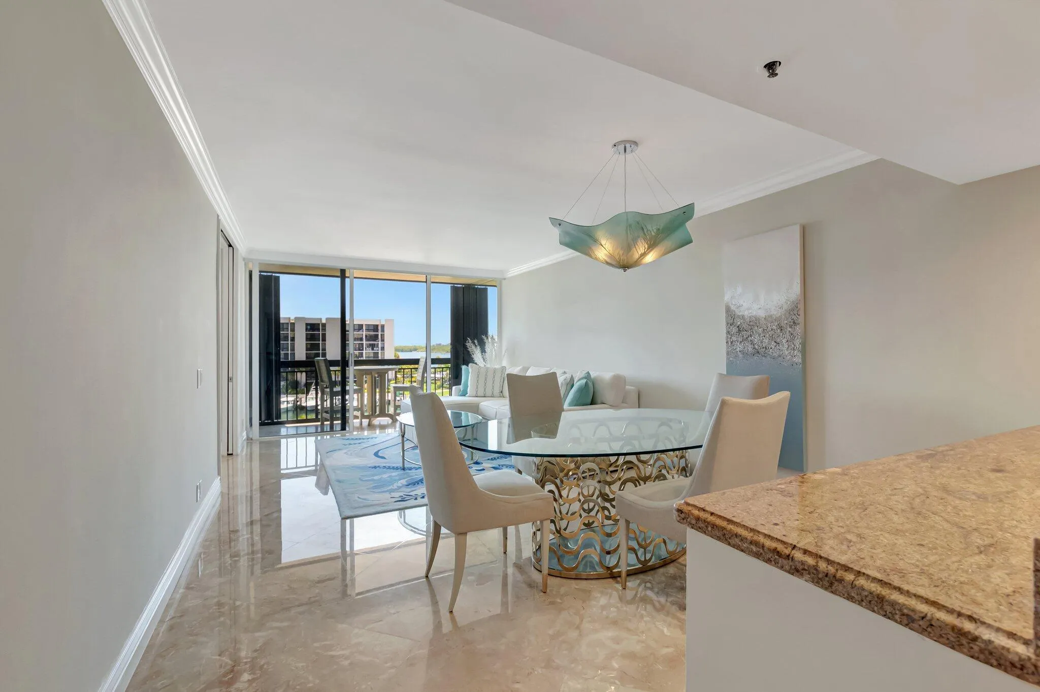 2707 N Ocean Boulevard, #D506