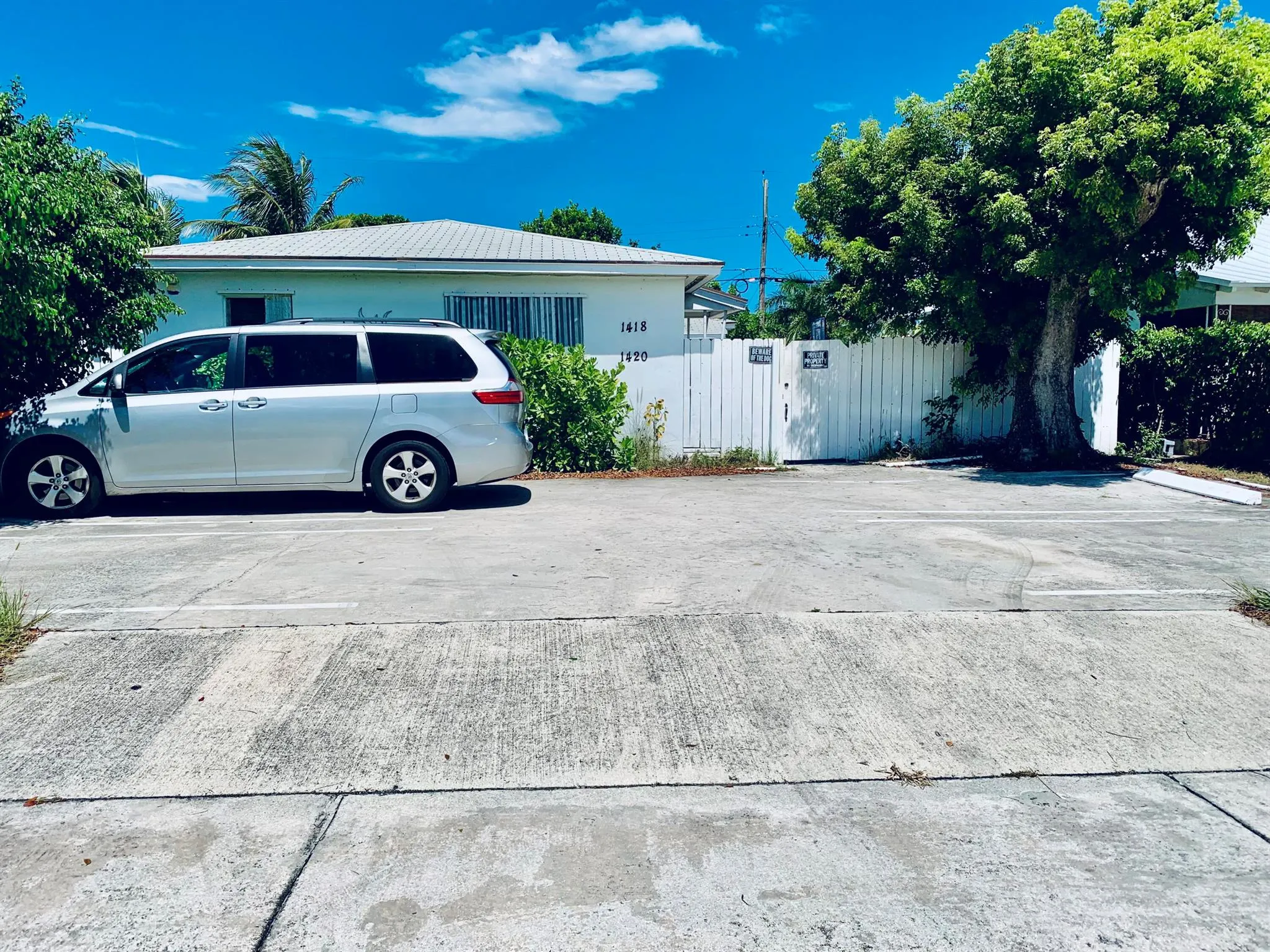 1420 N Federal Highway