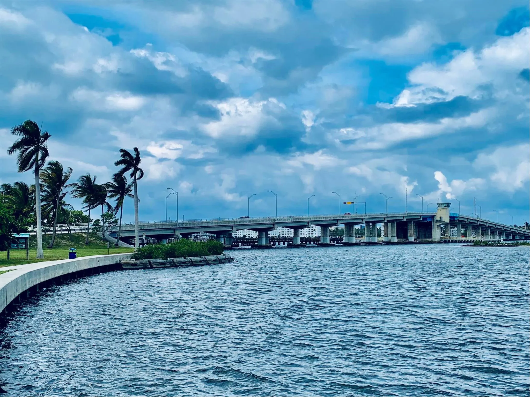 1420 N Federal Highway