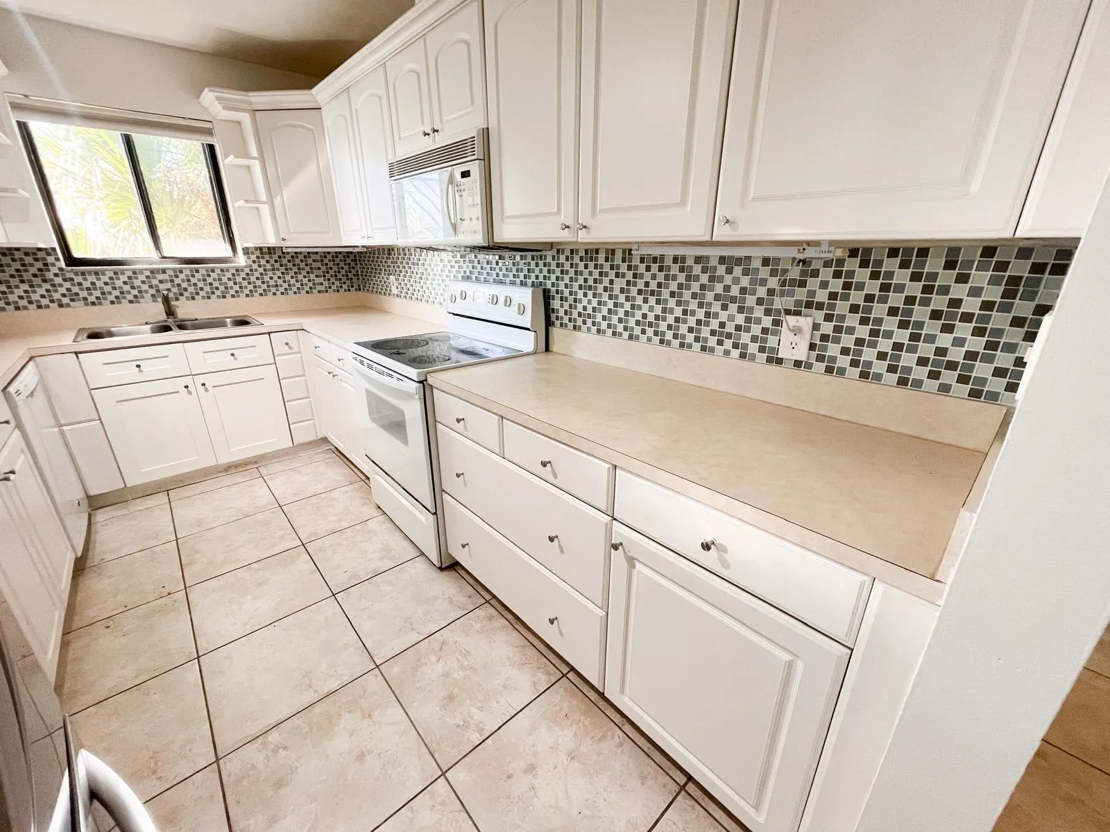 125 S Palmway Avenue, #3