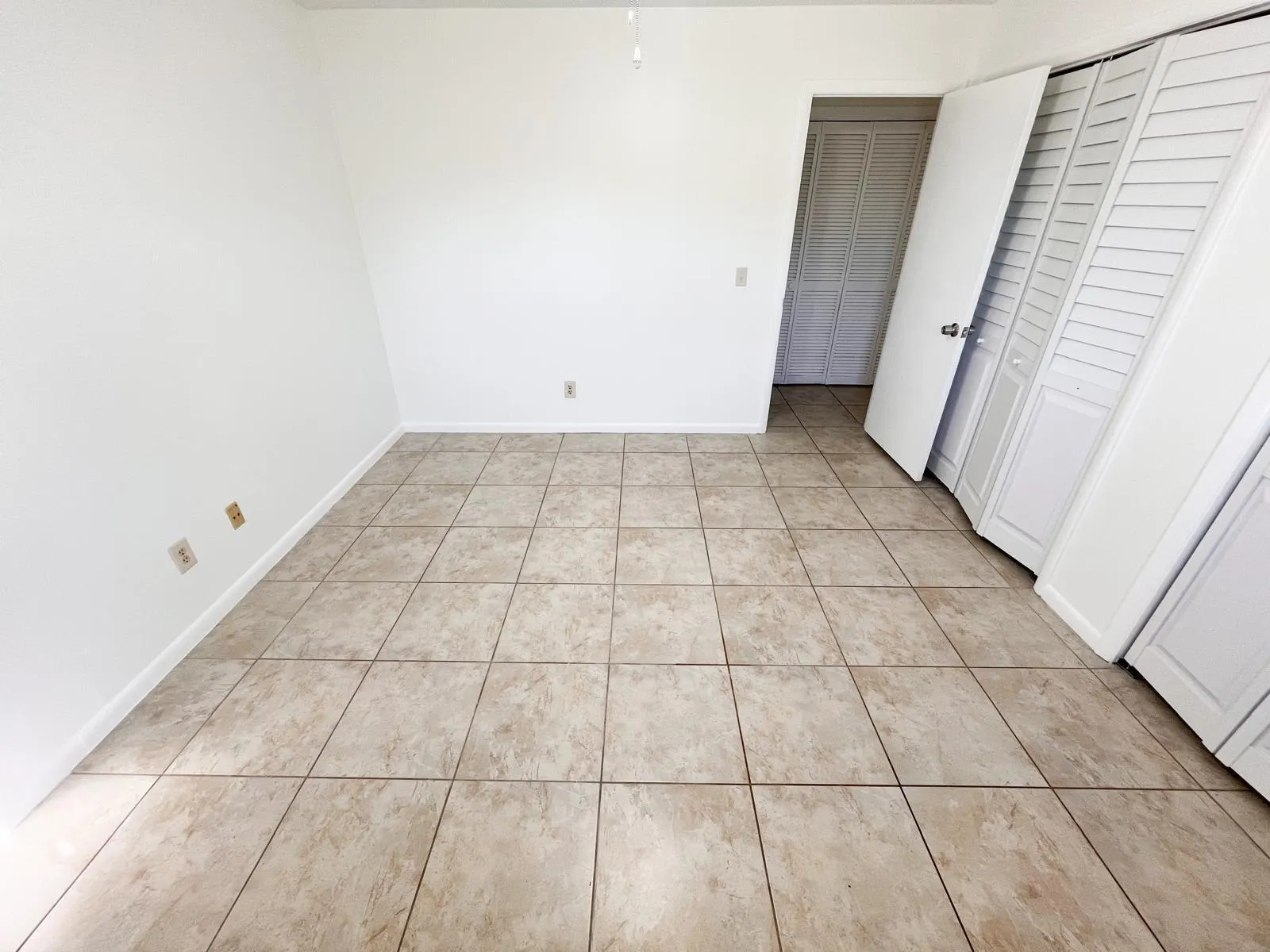 125 S Palmway Avenue, #3