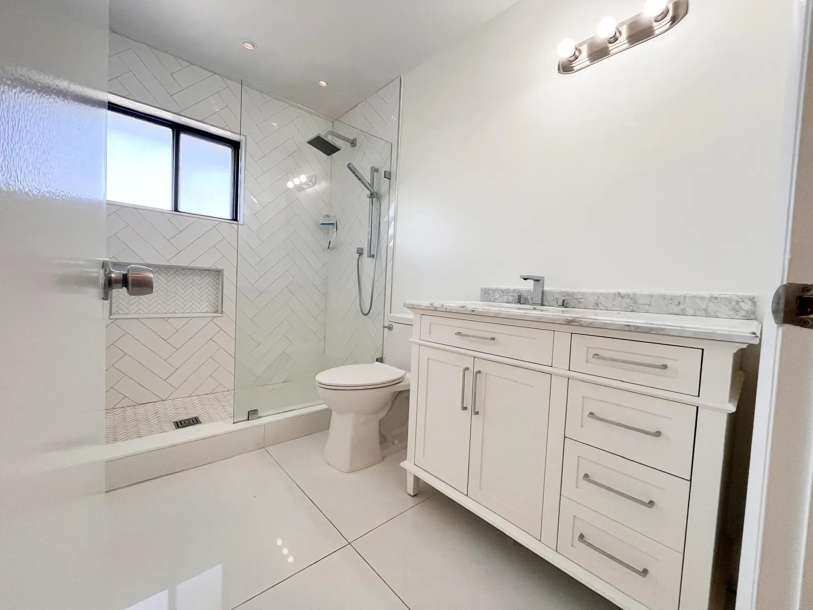 125 S Palmway Avenue, #3